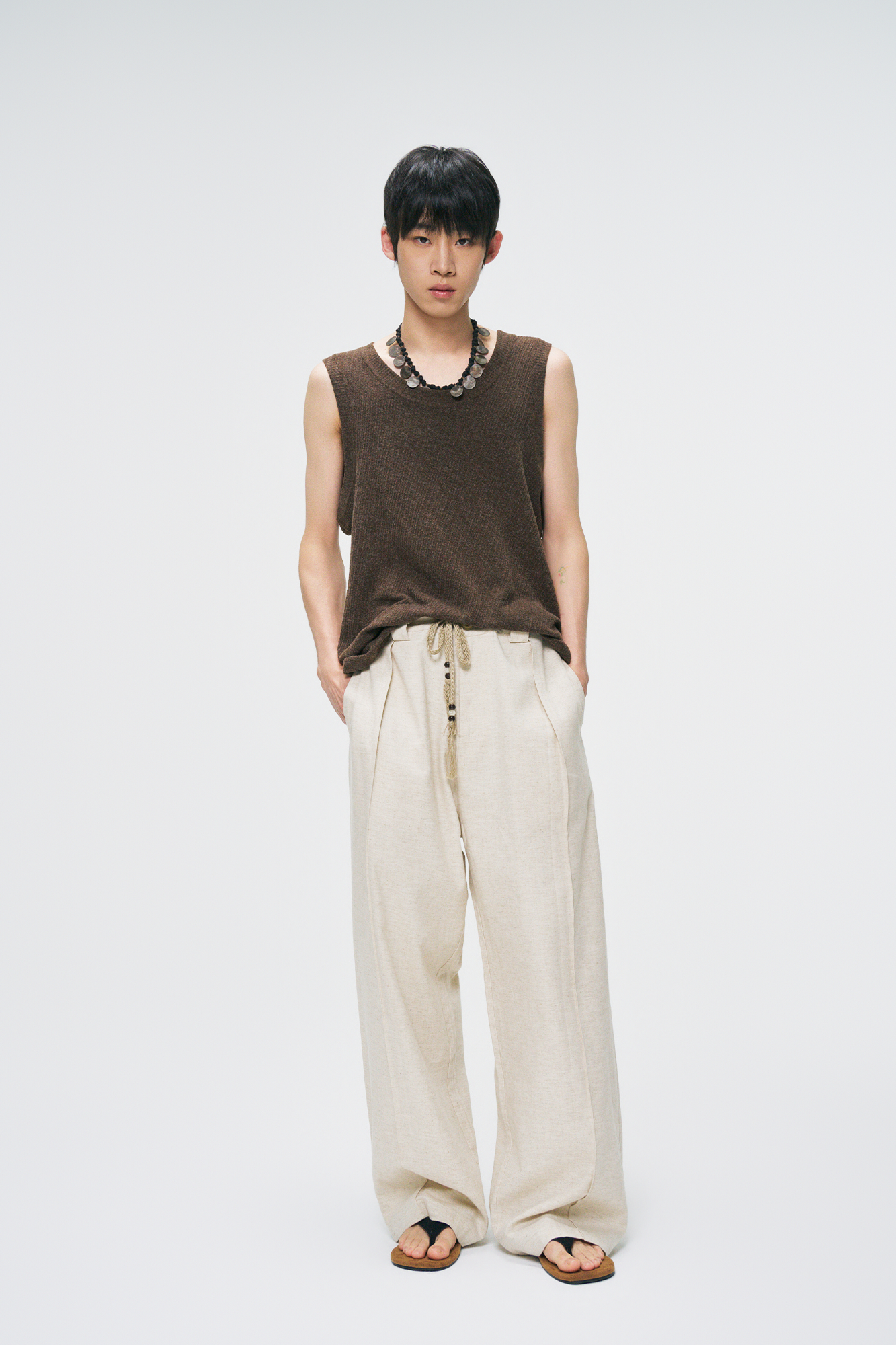 GONGHE REPUB Draped Linen Drawstring Pants