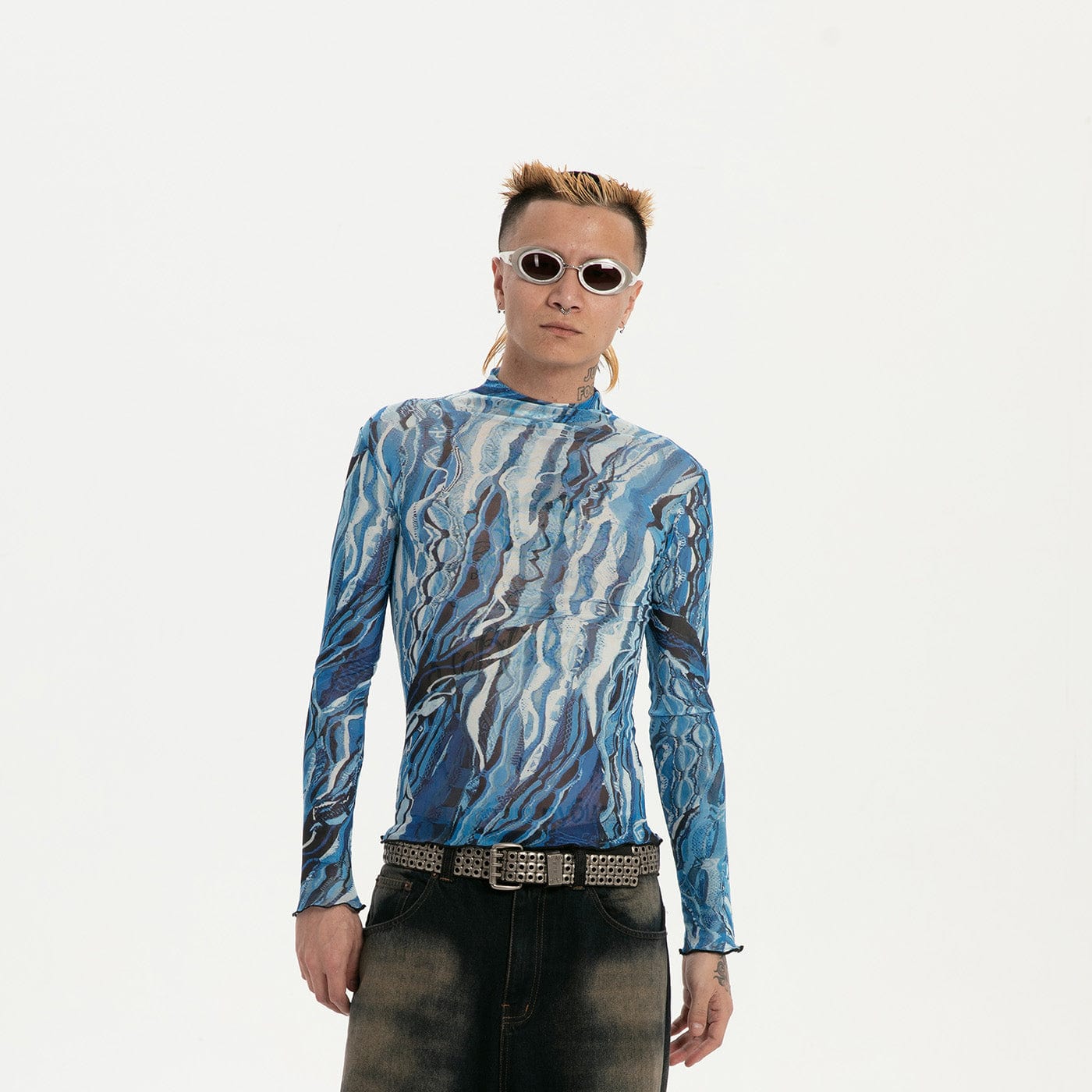 RTVG Abstract Striped Stretchy Slim-Fit L/S Tee, premium urban and streetwear designers apparel on PROJECTISR.com, RTVG