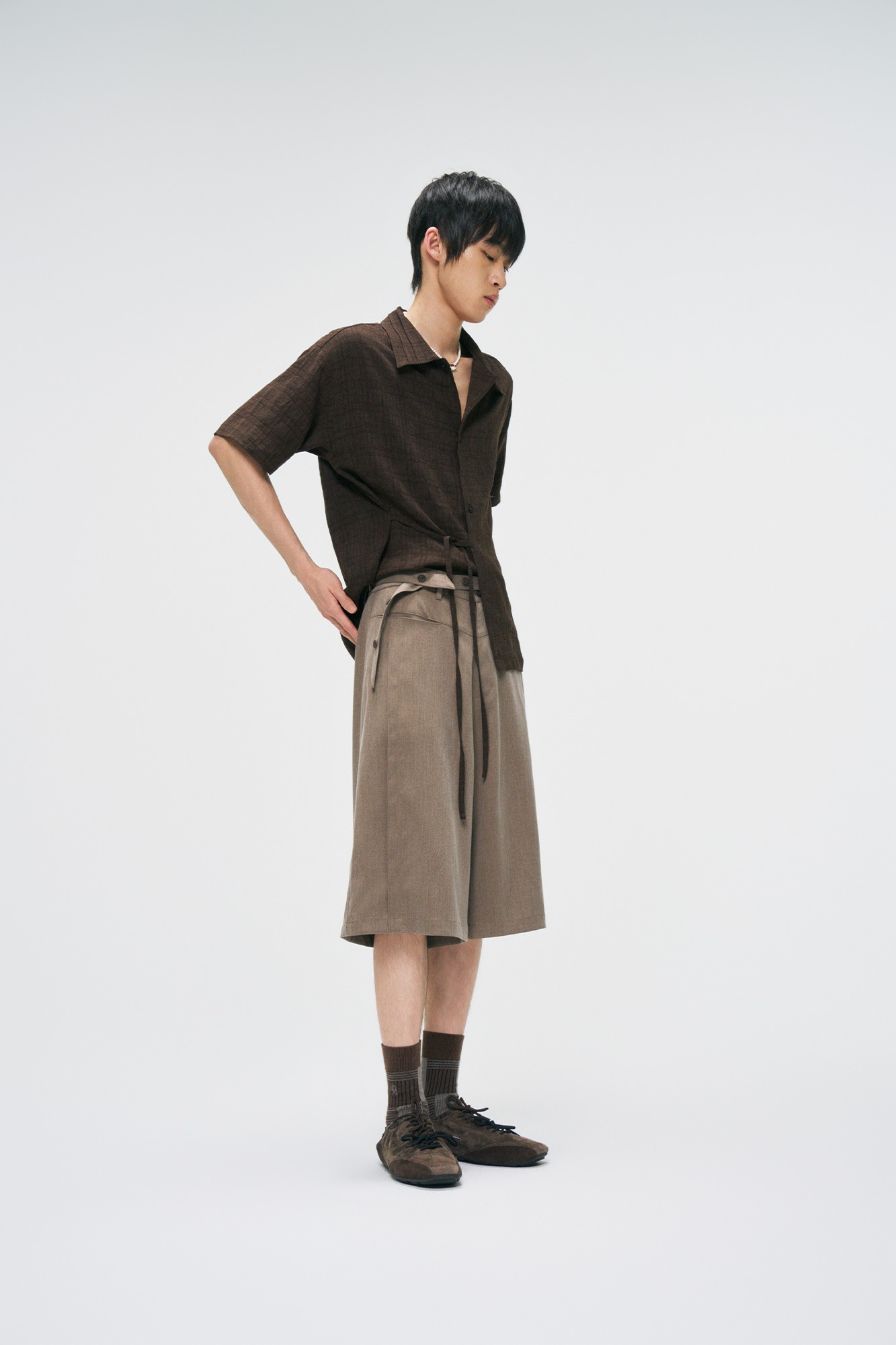 GONGHE REPUB Draped Belted Wool Shorts