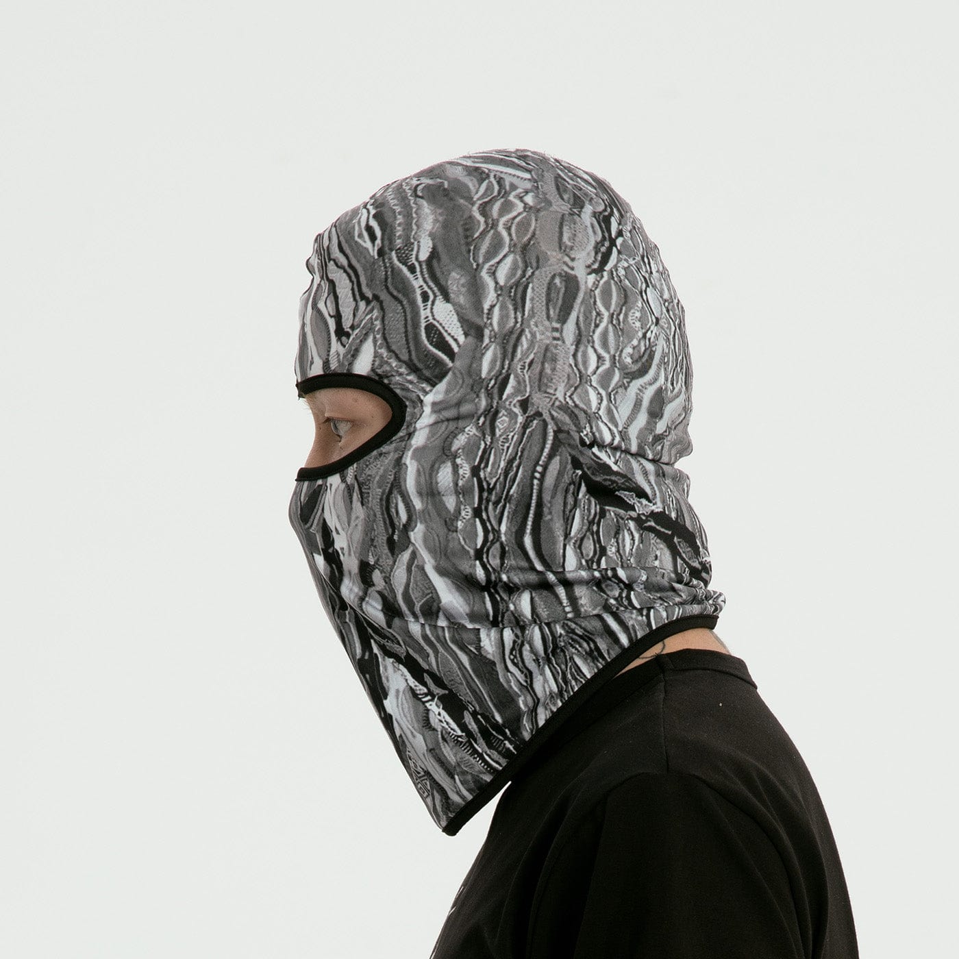 RTVG Abstract Striped UV-Protection Mask, premium urban and streetwear designers apparel on PROJECTISR.com, RTVG