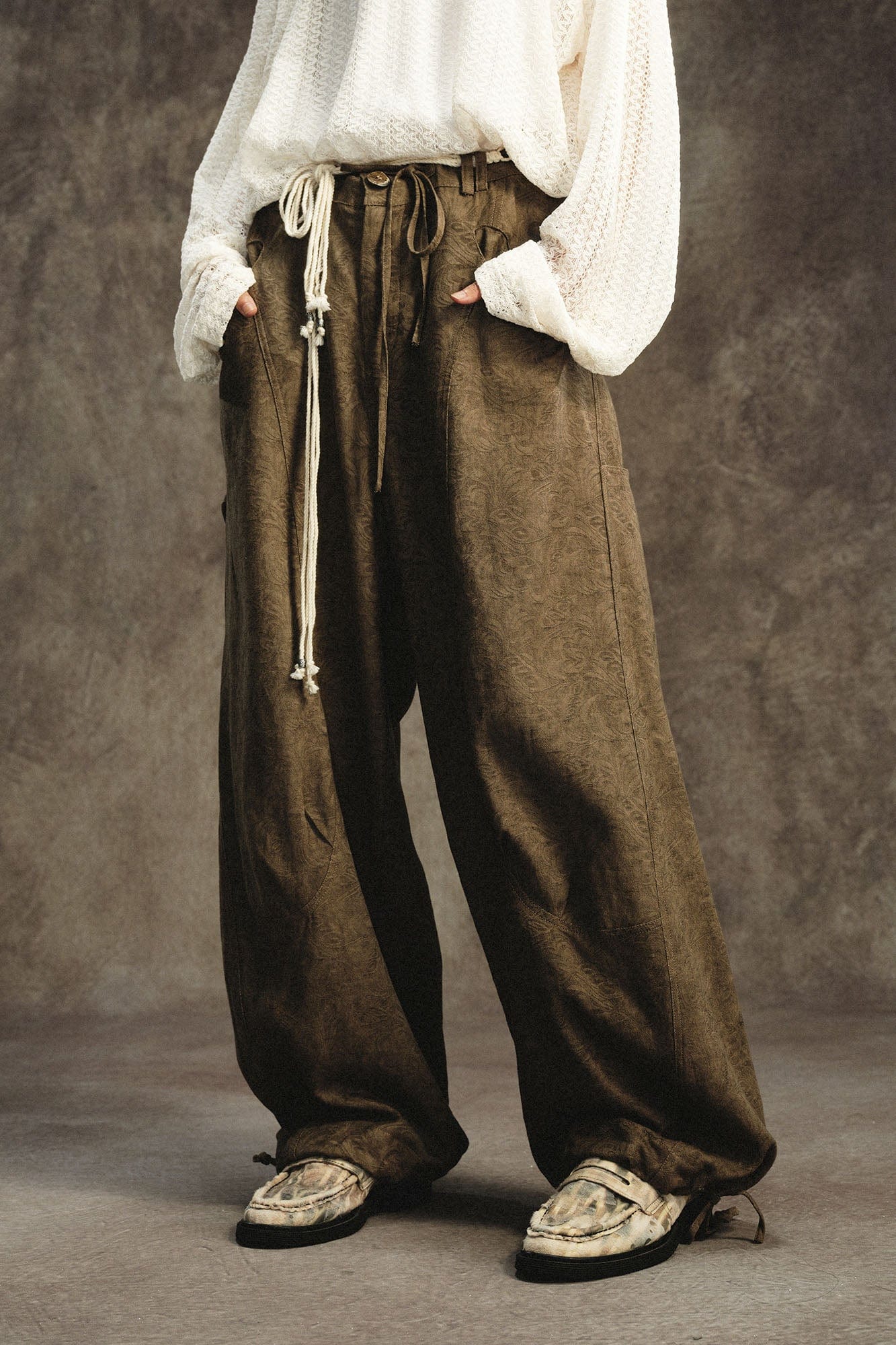 GONGHE REPUB Acanthus Linen Drawstring Pleated Wide-Leg Trousers, premium urban and streetwear designers apparel on PROJECTISR.com, GONGHE REPUB