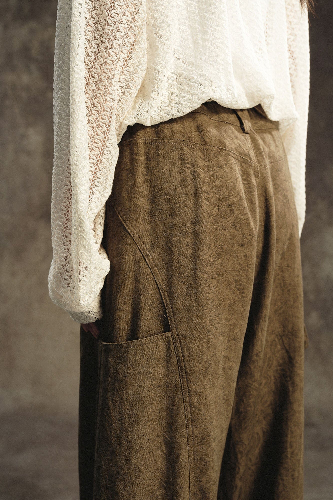 GONGHE REPUB Acanthus Linen Drawstring Pleated Wide-Leg Trousers, premium urban and streetwear designers apparel on PROJECTISR.com, GONGHE REPUB