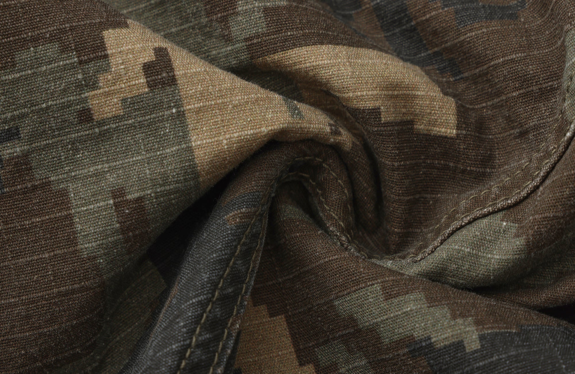INTERRUPT Camo Back Zip Double-Layer Pants