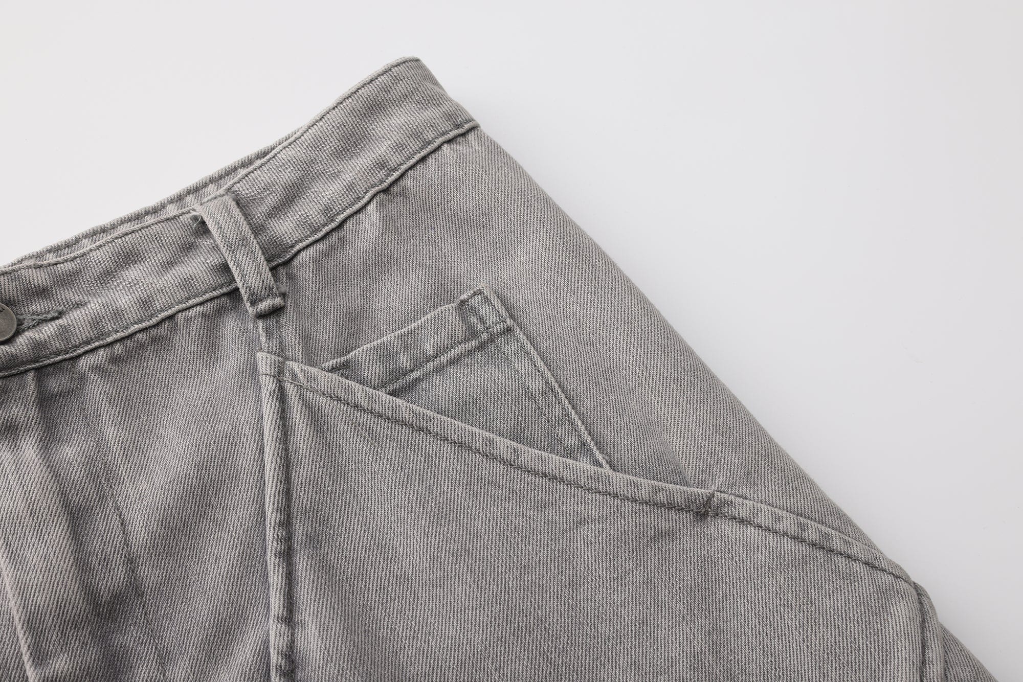 VANN VALRENCE Washed Riveted Curved-Seam Denim Pants
