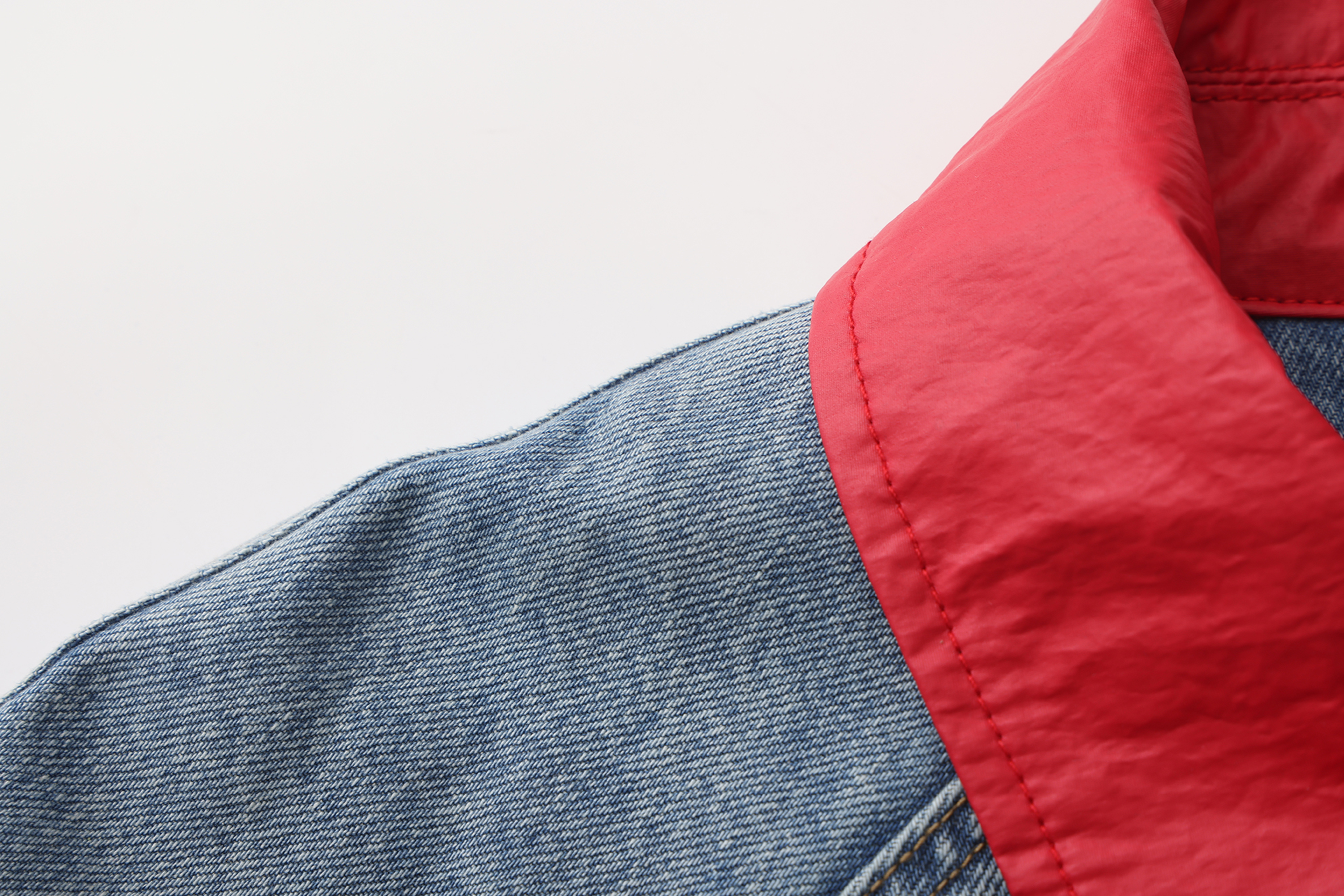 VANN VALRENCE Contrast LOGO Patch Washed Denim Jacket