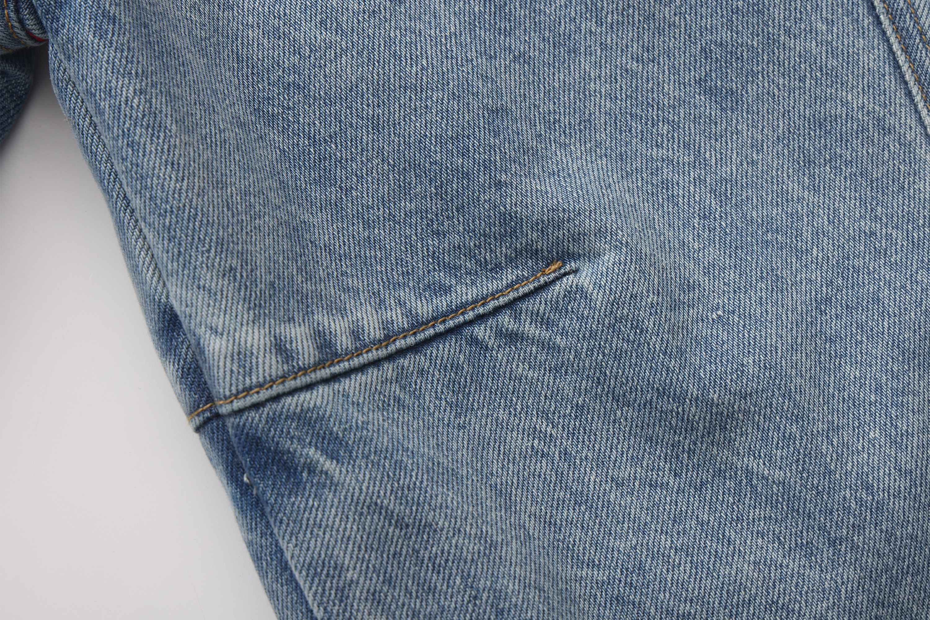 VANN VALRENCE Contrast LOGO Patch Washed Denim Jacket