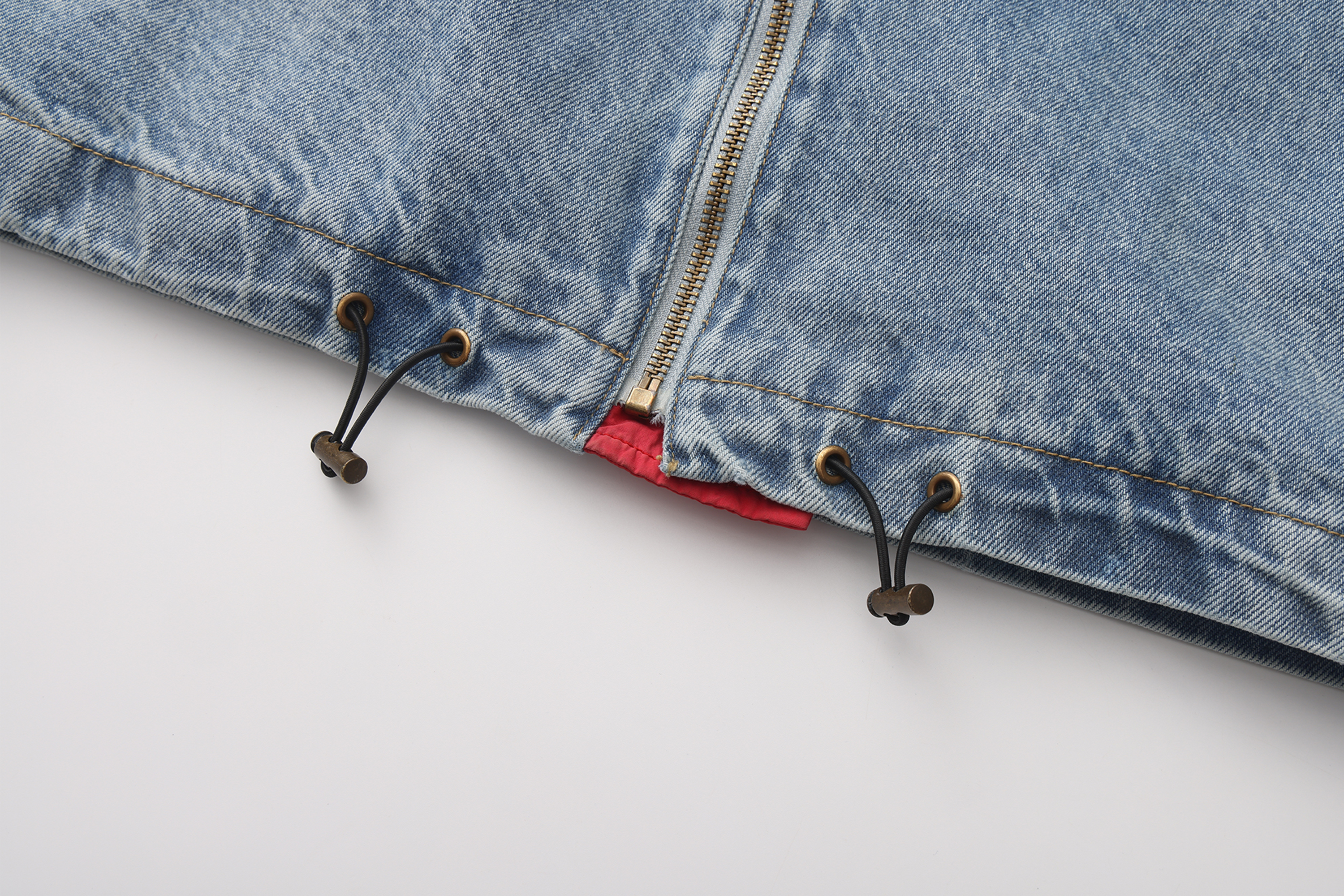 VANN VALRENCE Contrast LOGO Patch Washed Denim Jacket