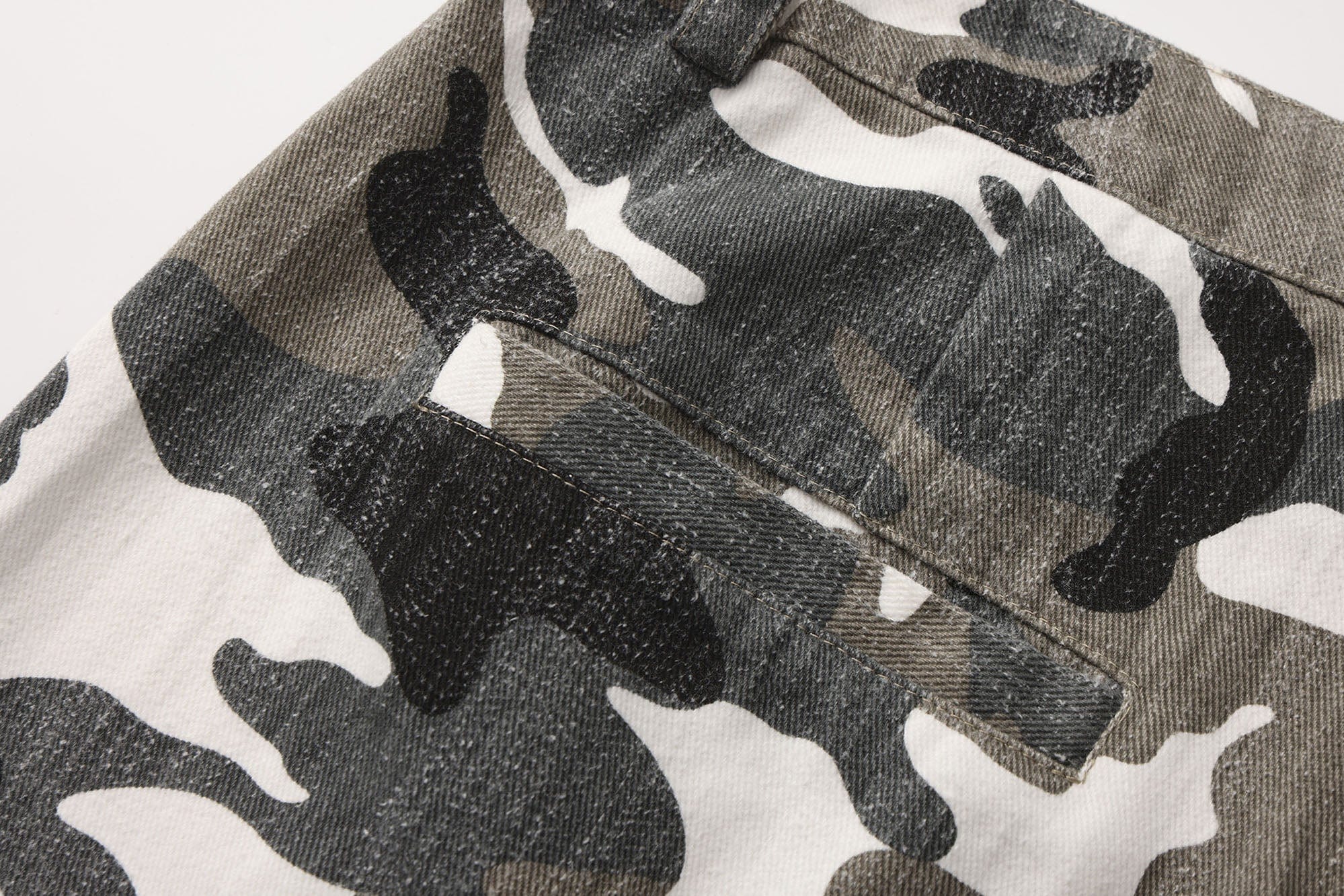 LUUUCAM Camo Pleated Panel Cargo Pants, premium urban and streetwear designers apparel on PROJECTISR.com, LUUUCAM