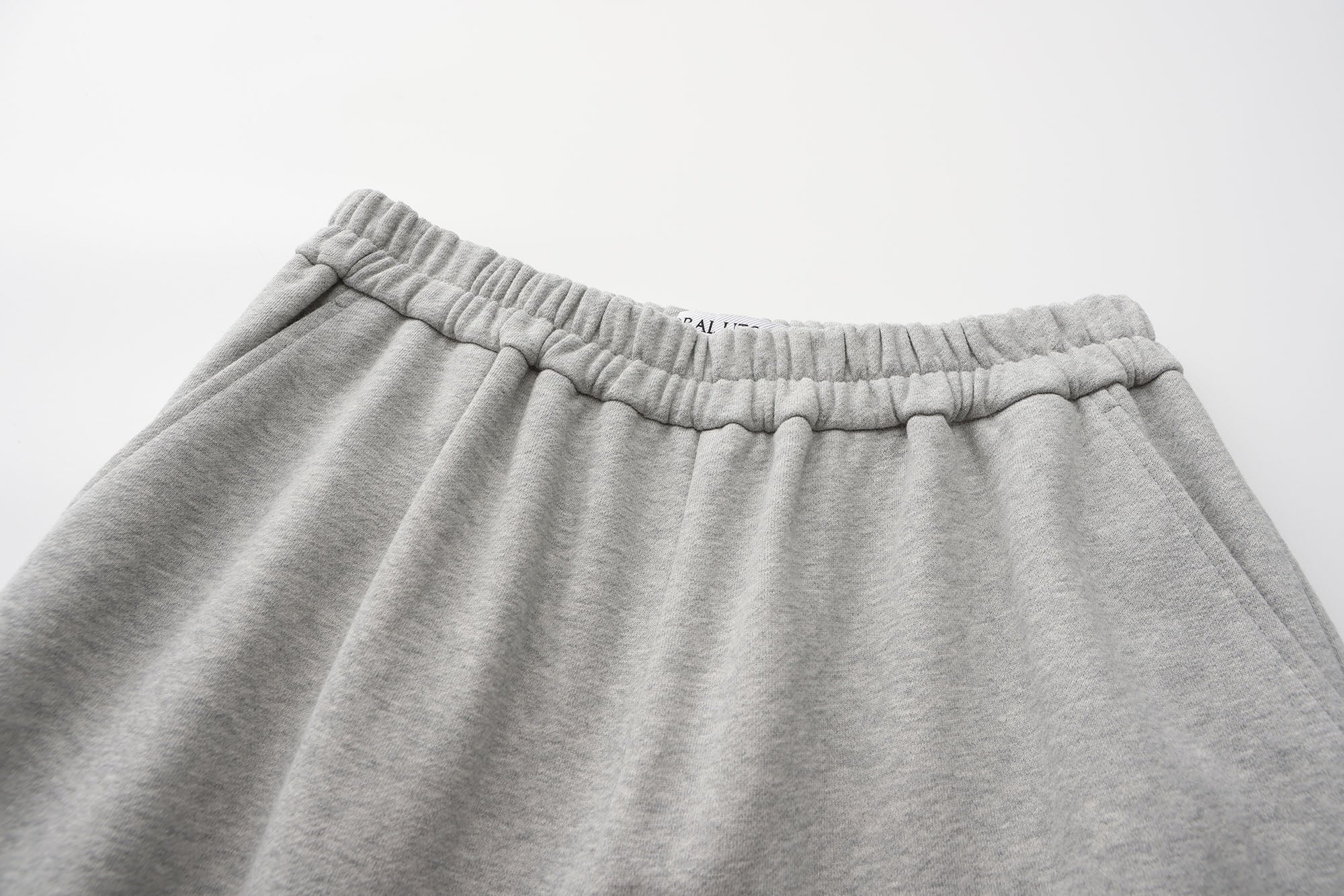 ORAL UTOPIA Fleece-Lined Multi Pocket Sweatpants