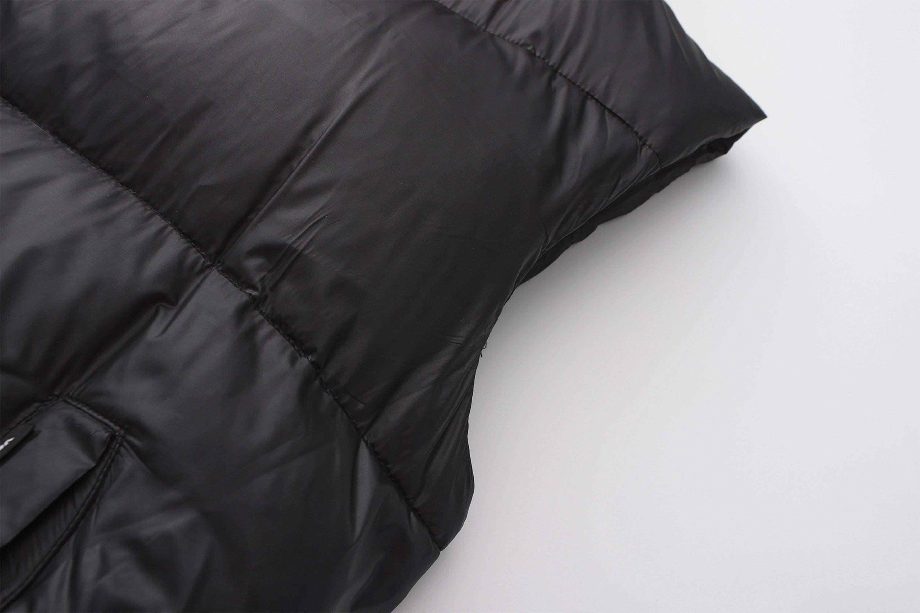 VANN VALRENCE Plain Duck Down Oversized Puffer Vest