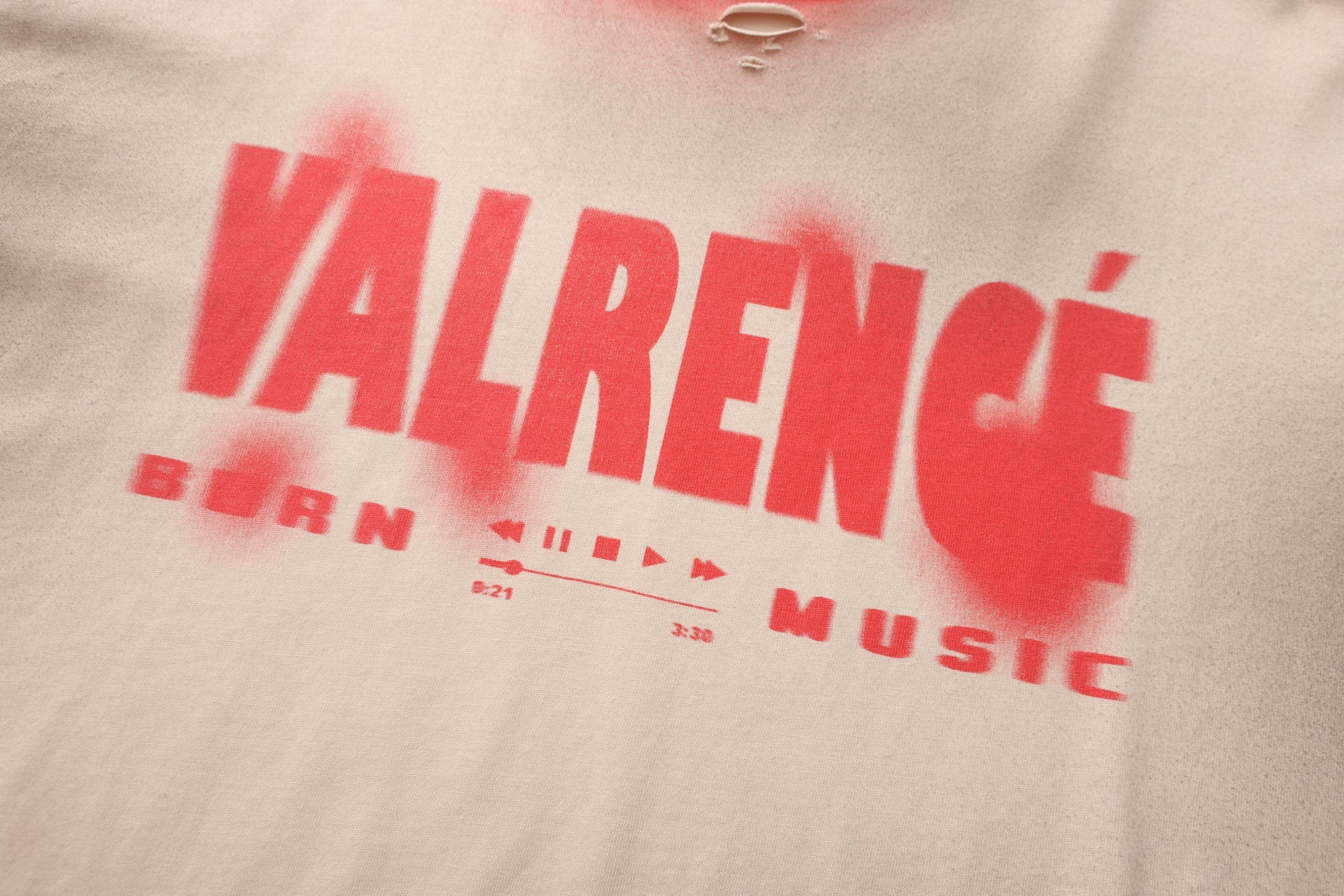 VANN VALRENCE Distressed Washed Spray Faded LOGO T-Shirt