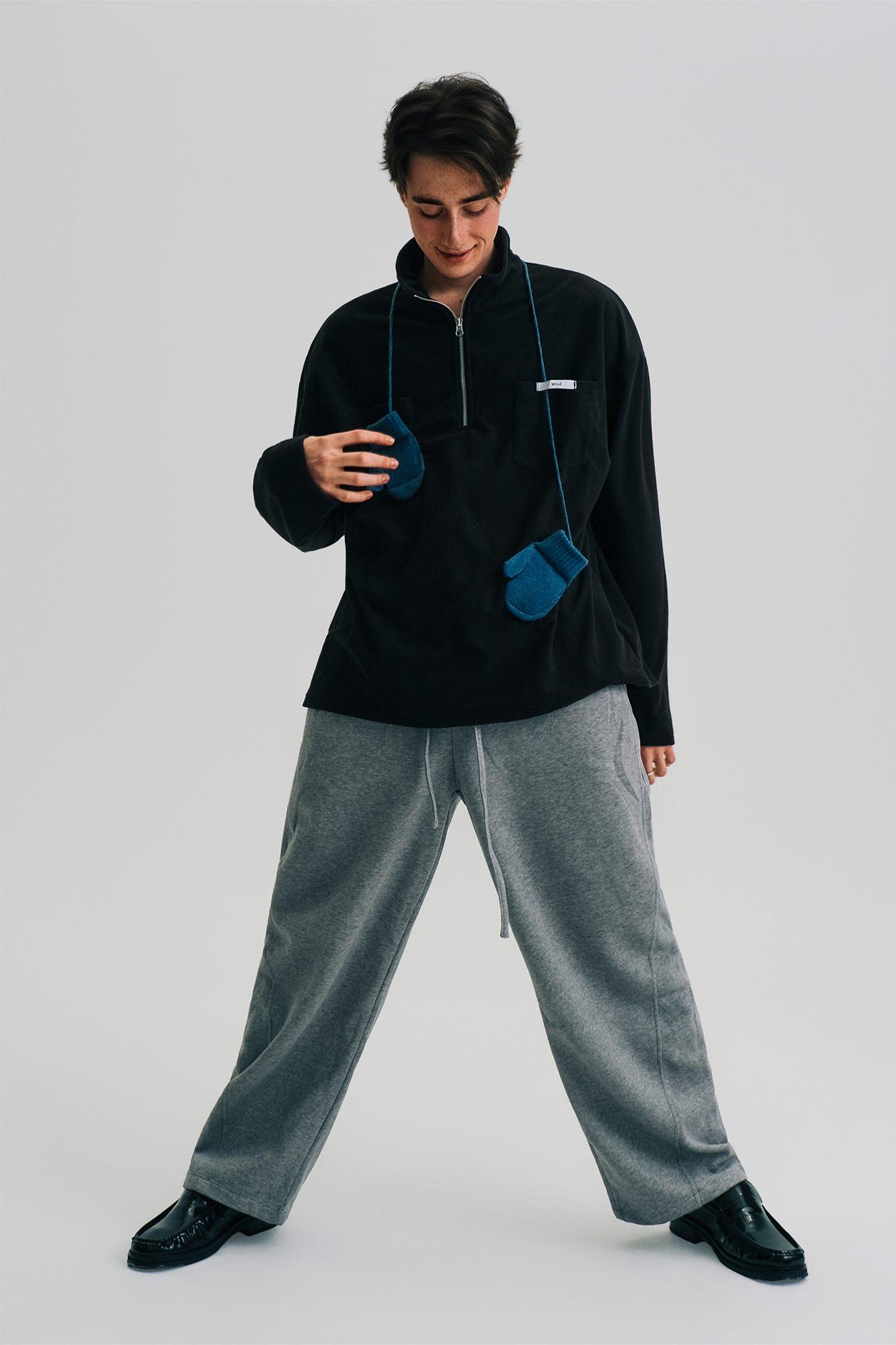 WIID Mitten-Chain Half-Zip Oversized Sweatshirt