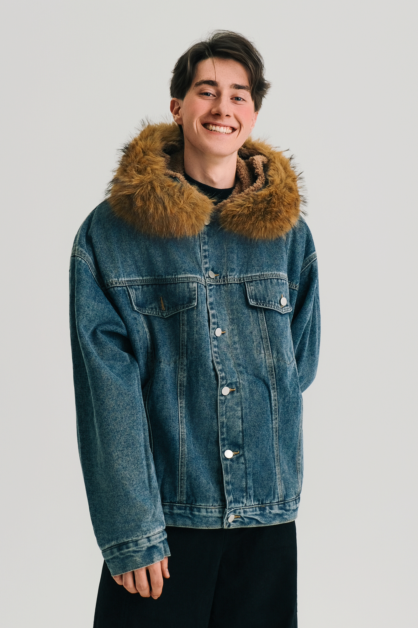 WIID Detachable Faux Fur-Collared Denim Jacket