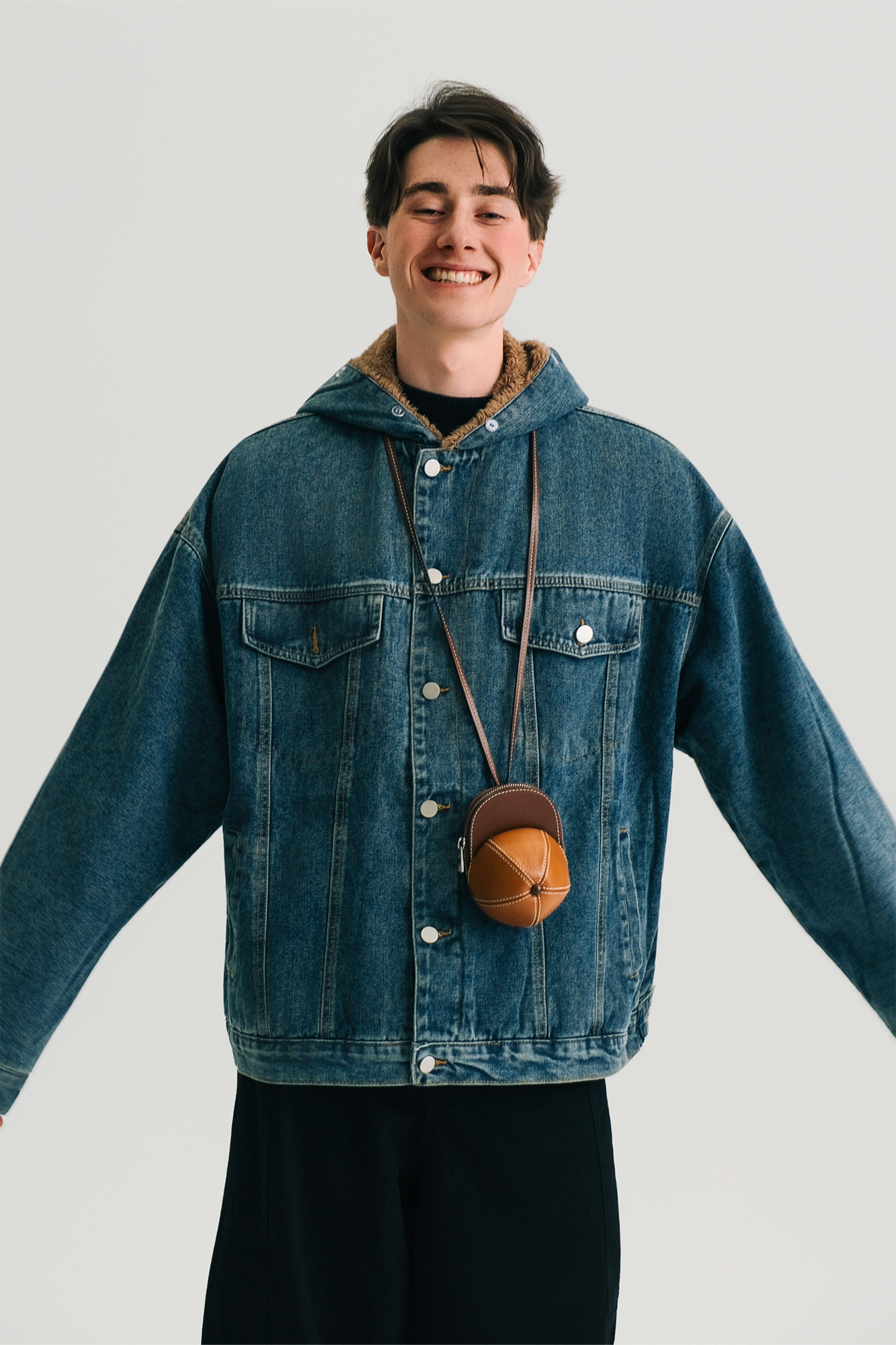 WIID Detachable Faux Fur-Collared Denim Jacket