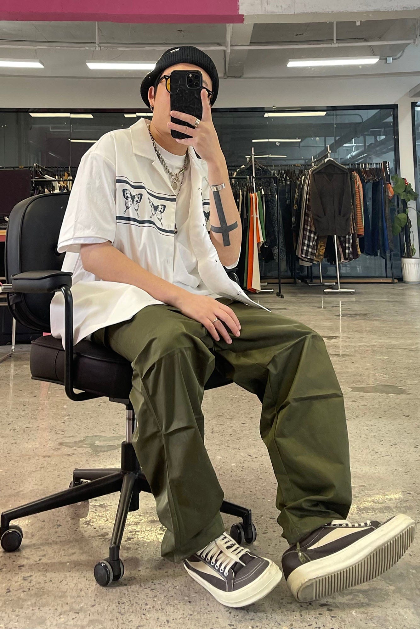 ME DA IGUAL Layered Fold-Over Straight-Leg Pants, premium urban and streetwear designers apparel on PROJECTISR.com, ME DA IGUAL