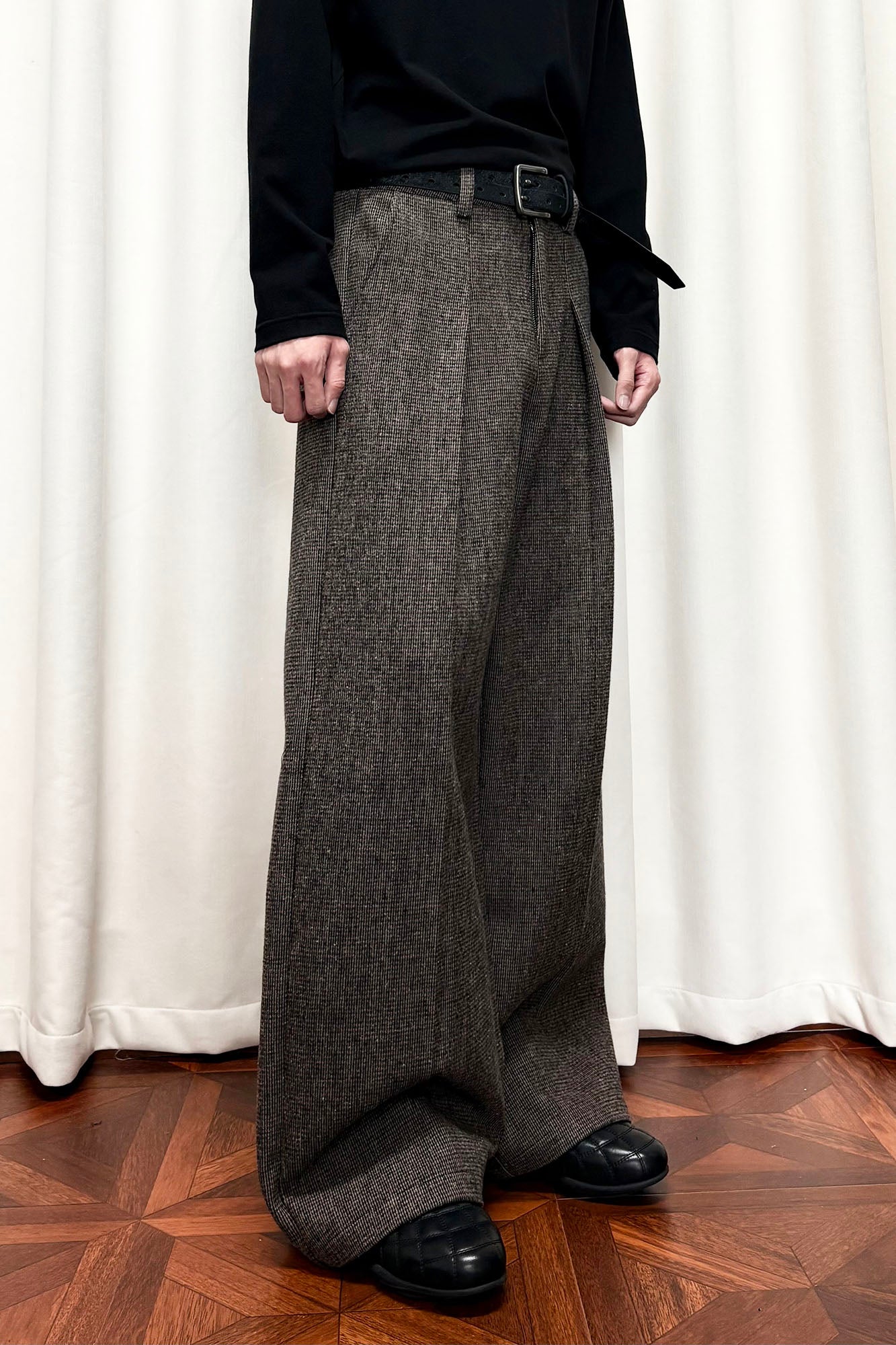 KREATE Mini Houndstooth Pleated Wide-Leg Trousers