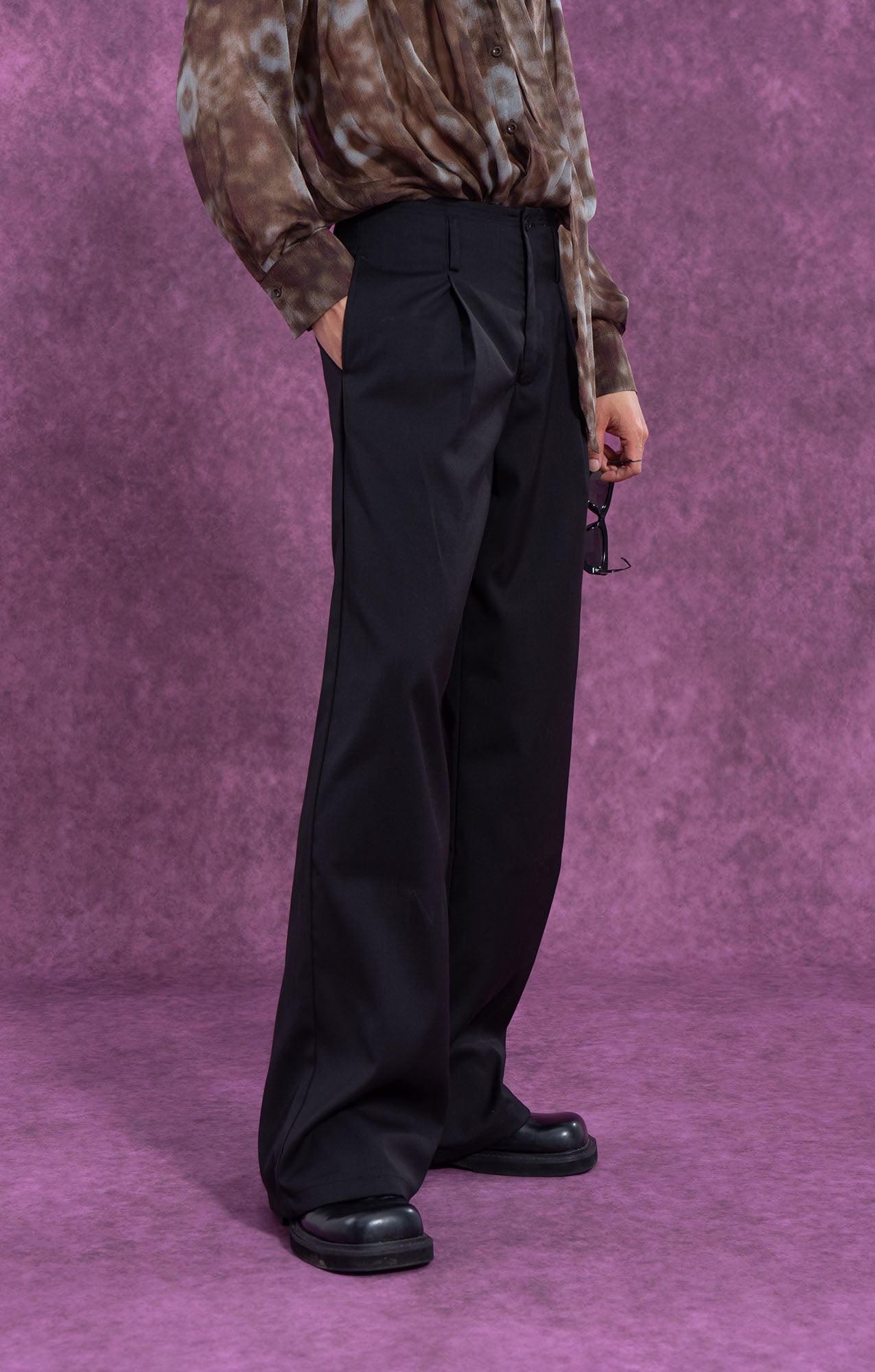 CLP Essential High-Waisted Straight-Leg Pants