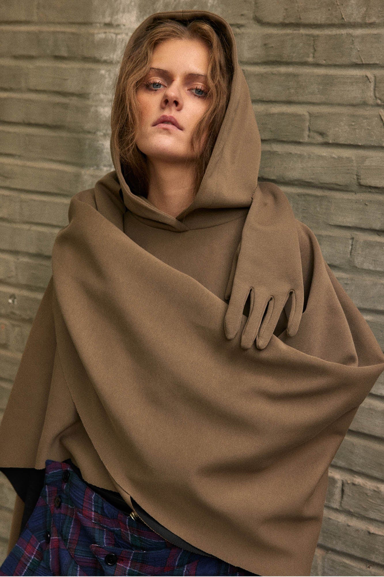 KADAKADA Hooded Glove-Sleeve Cropped Cape, premium urban and streetwear designers apparel on PROJECTISR.com, KADAKADA