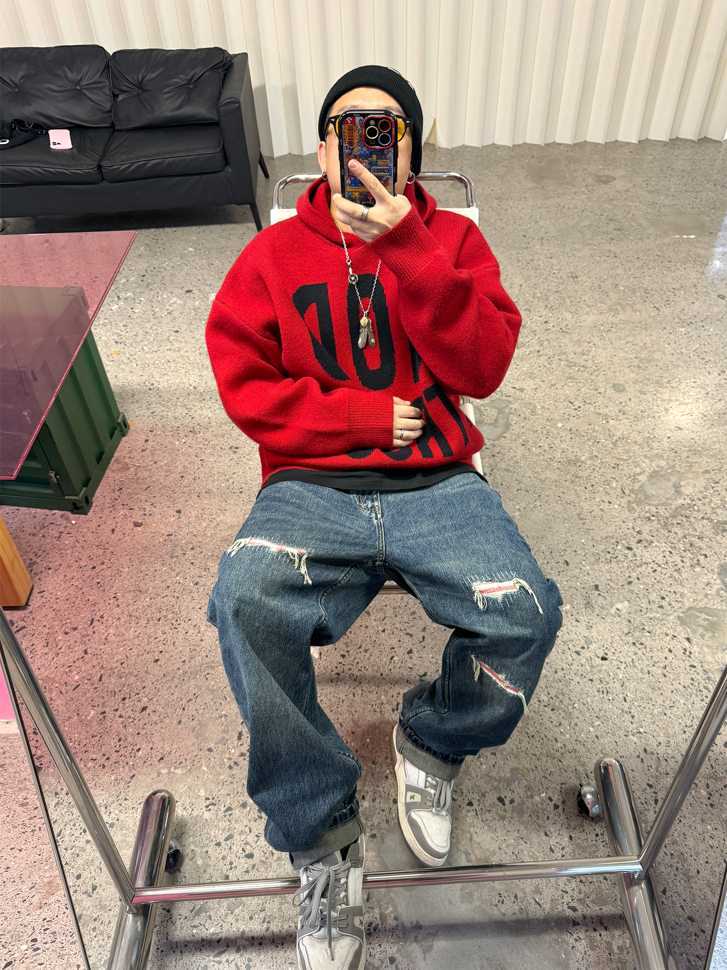 ME DA IGUAL Distressed Patch Washed Oversized Jeans