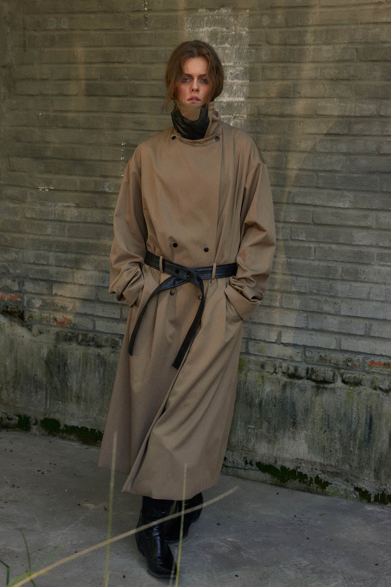 KADAKADA Choking Glove Trench Coat, premium urban and streetwear designers apparel on PROJECTISR.com, KADAKADA