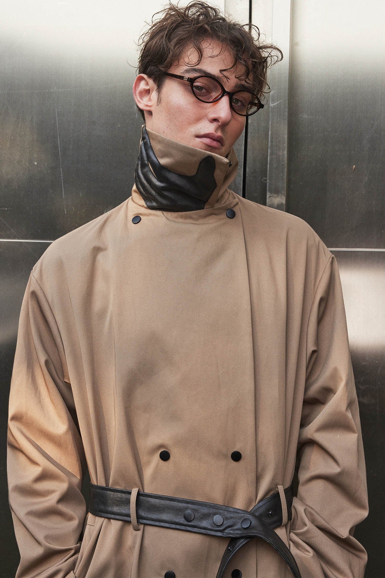 KADAKADA Choking Glove Trench Coat, premium urban and streetwear designers apparel on PROJECTISR.com, KADAKADA