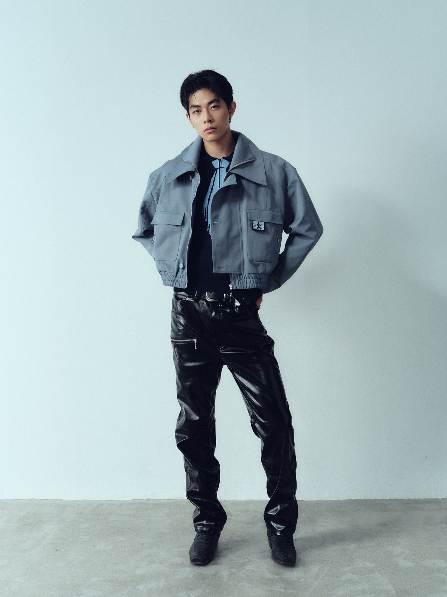 KADAKADA Glossy PU Straight-Leg Pants