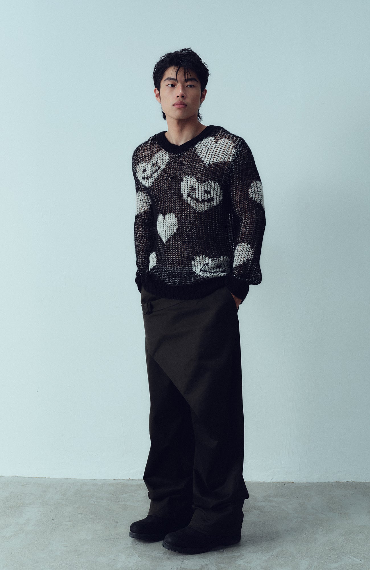 KADAKADA Smiling Heart Jacquard Knit Hoodie