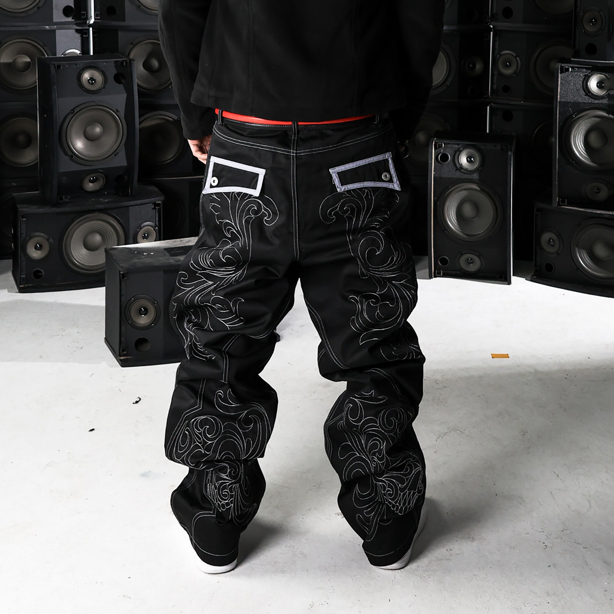 PCCVISION Skull Contrast-Stitch Embroidered Pants
