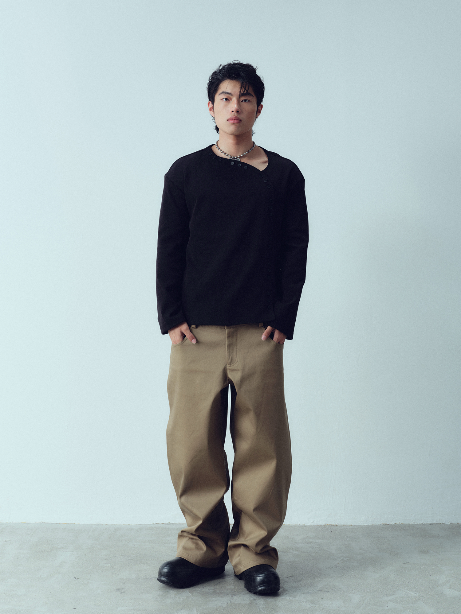 KADAKADA Buttoned Curved Placket Ribbed Knit Top