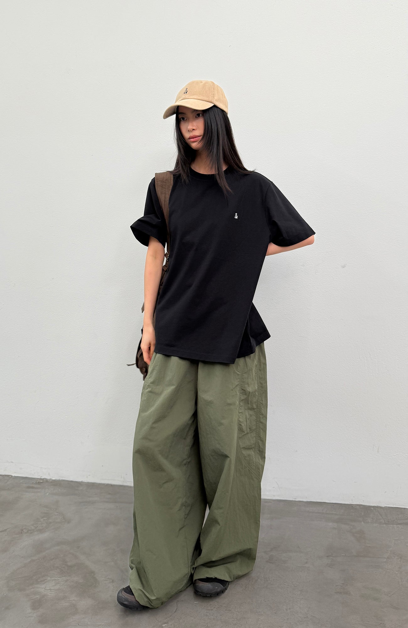 ROARINGWILD A ARCH Quick-Dry Wide-Leg Parachute Pants