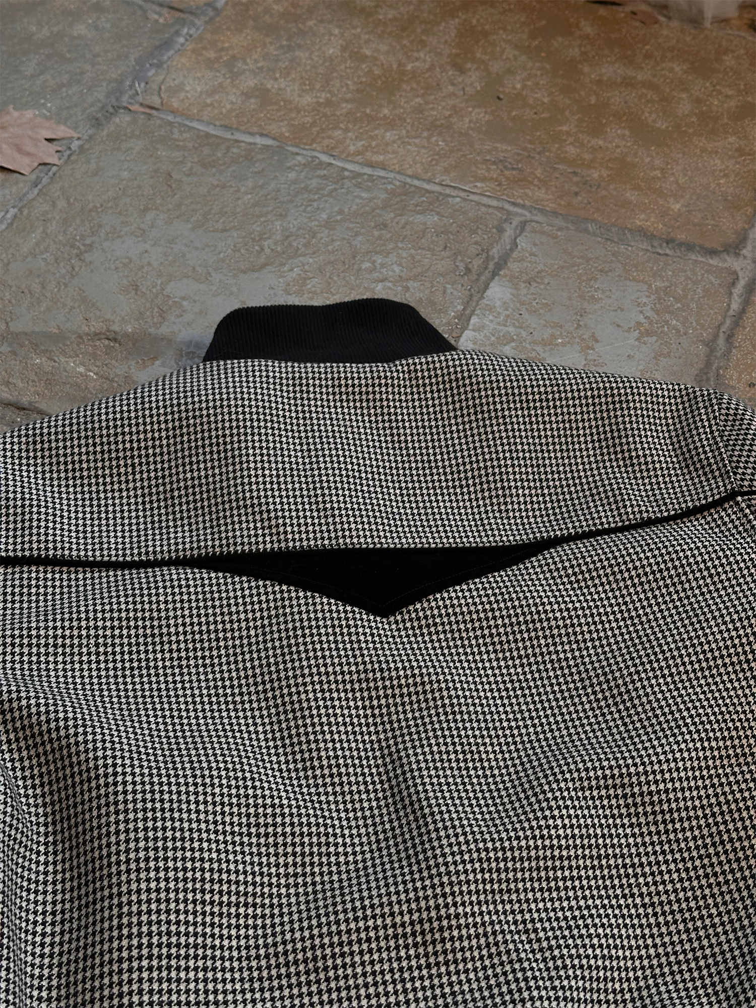 ESAIAS Houndstooth Panel Stand Collar Wool-Blend Jacket