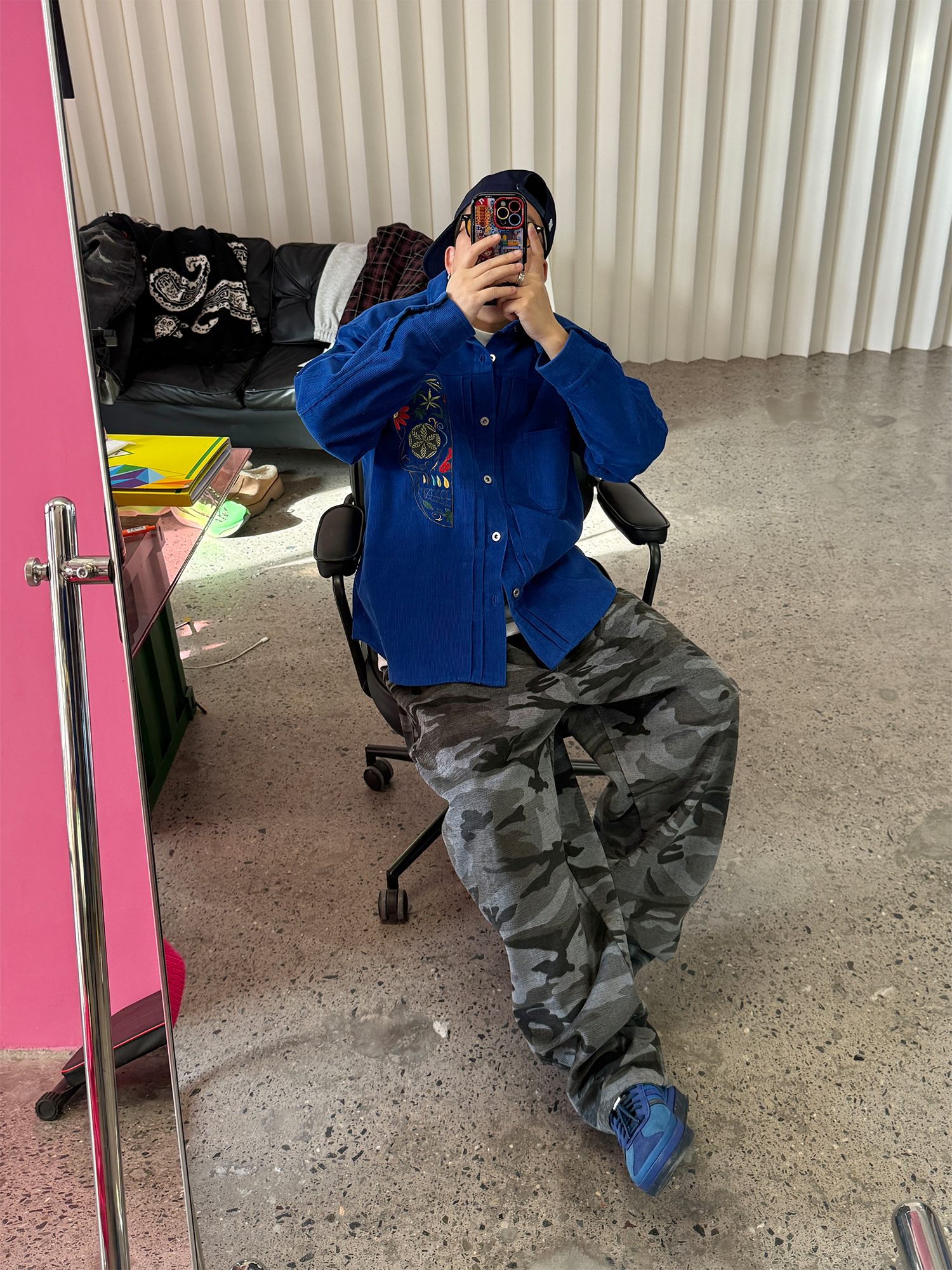 ME DA IGUAL Camo Elastic Waistband Tappered Pants, premium urban and streetwear designers apparel on PROJECTISR.com, ME DA IGUAL