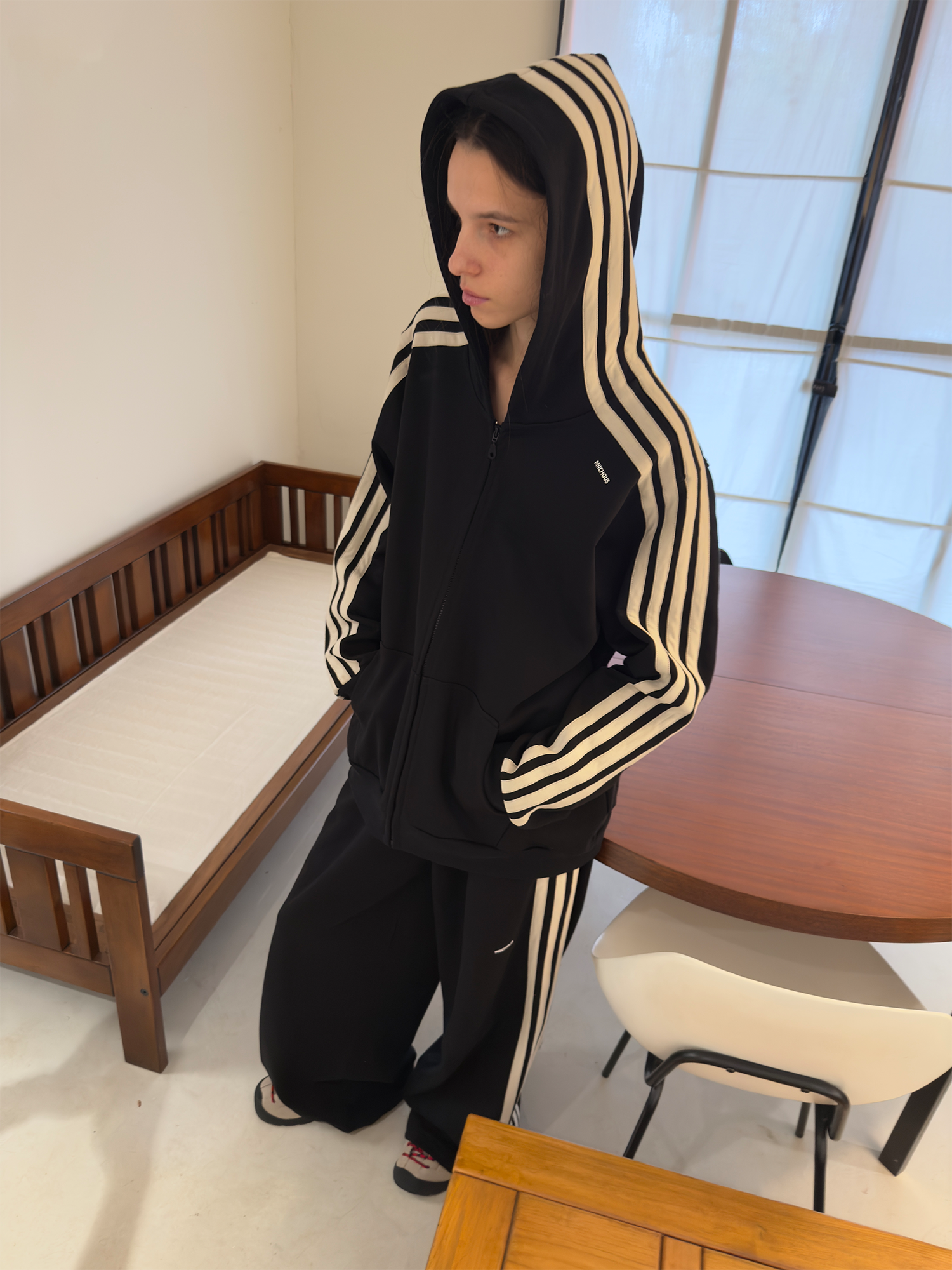 MIICHOUS Essential Stripe Zip-Up Hoodie