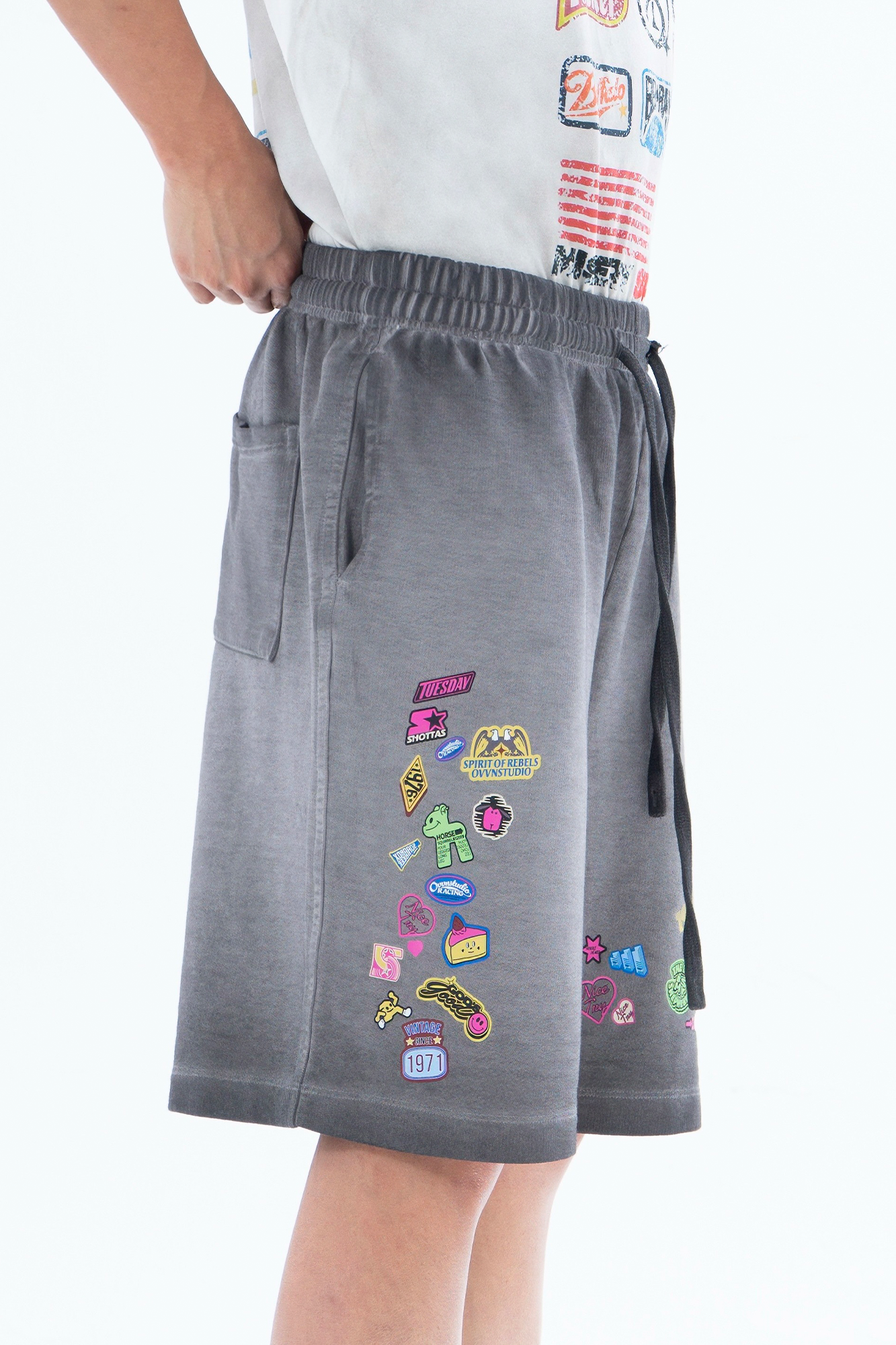 CLP Retro Gradient Badge Graphic Drawstring Shorts