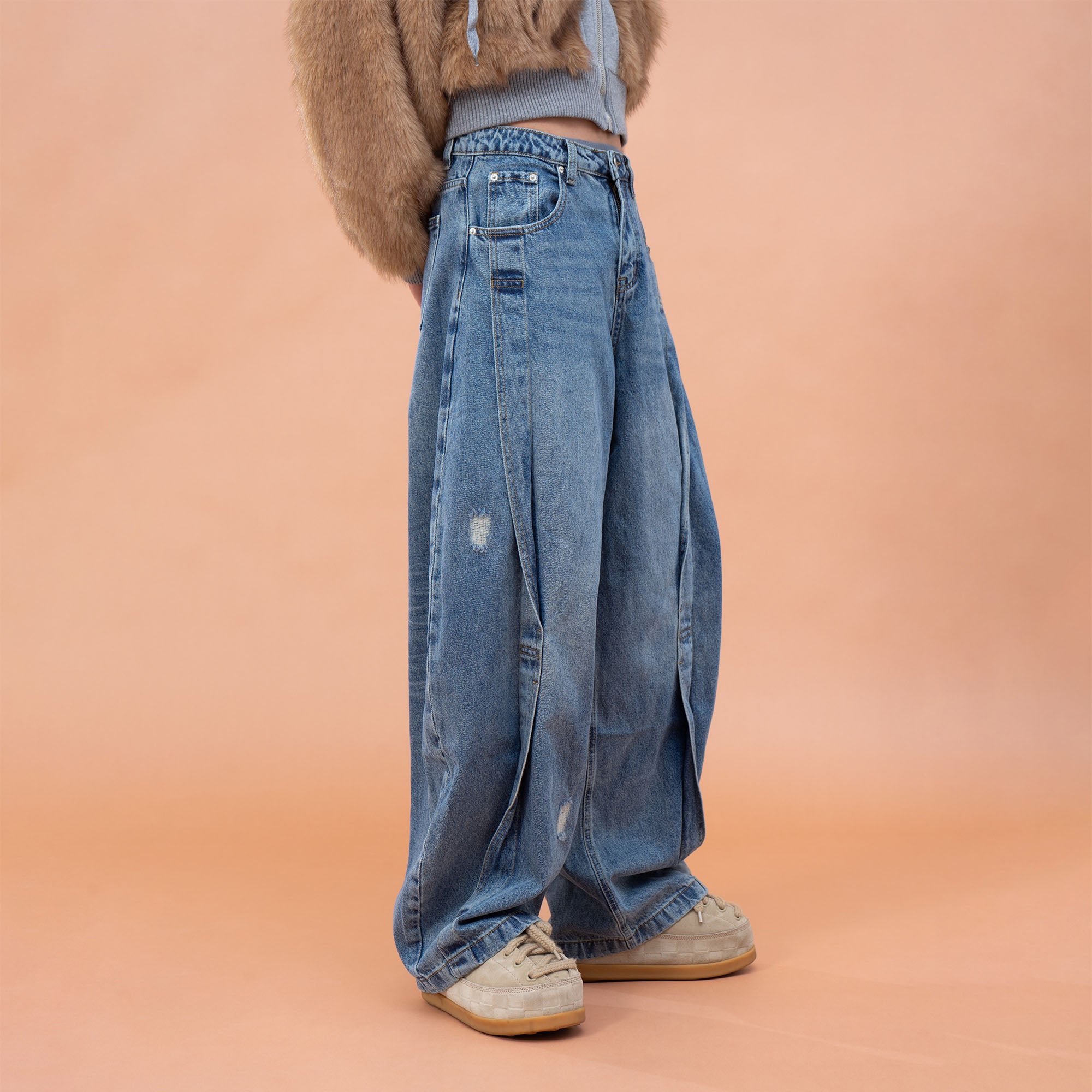 CLP Pleated Knee Wide-Leg Denim Pants