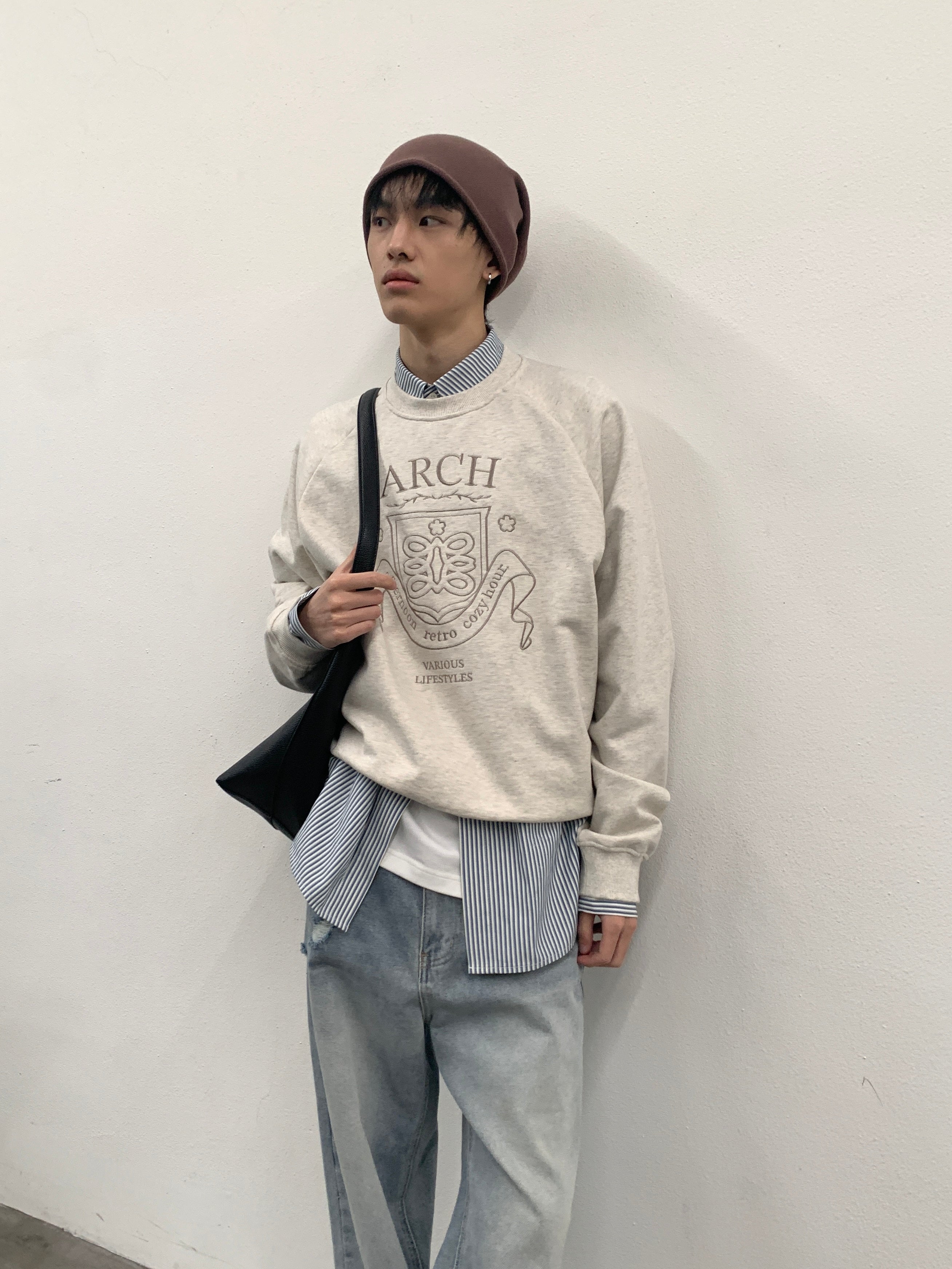 ROARINGWILD A ARCH Collegiate Loopback Raglan Sweatshirt