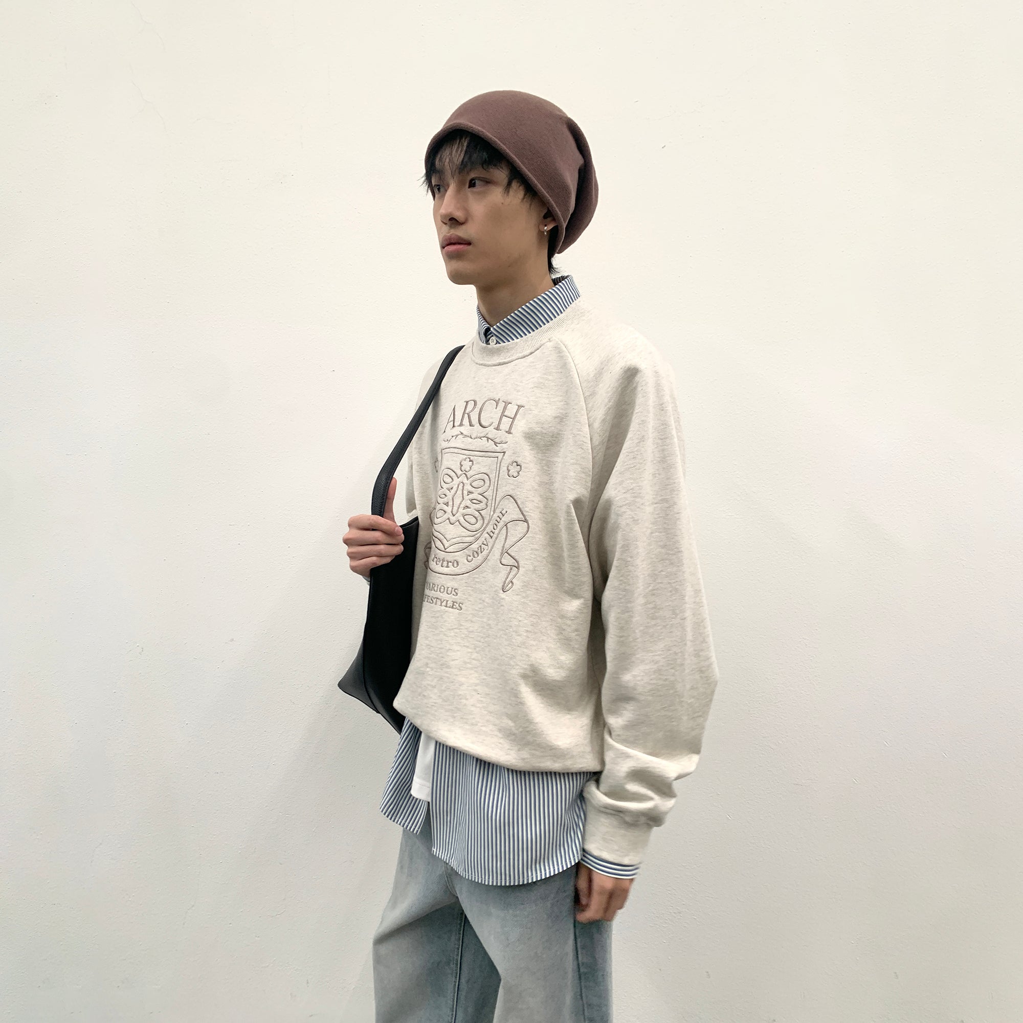 ROARINGWILD A ARCH Collegiate Loopback Raglan Sweatshirt