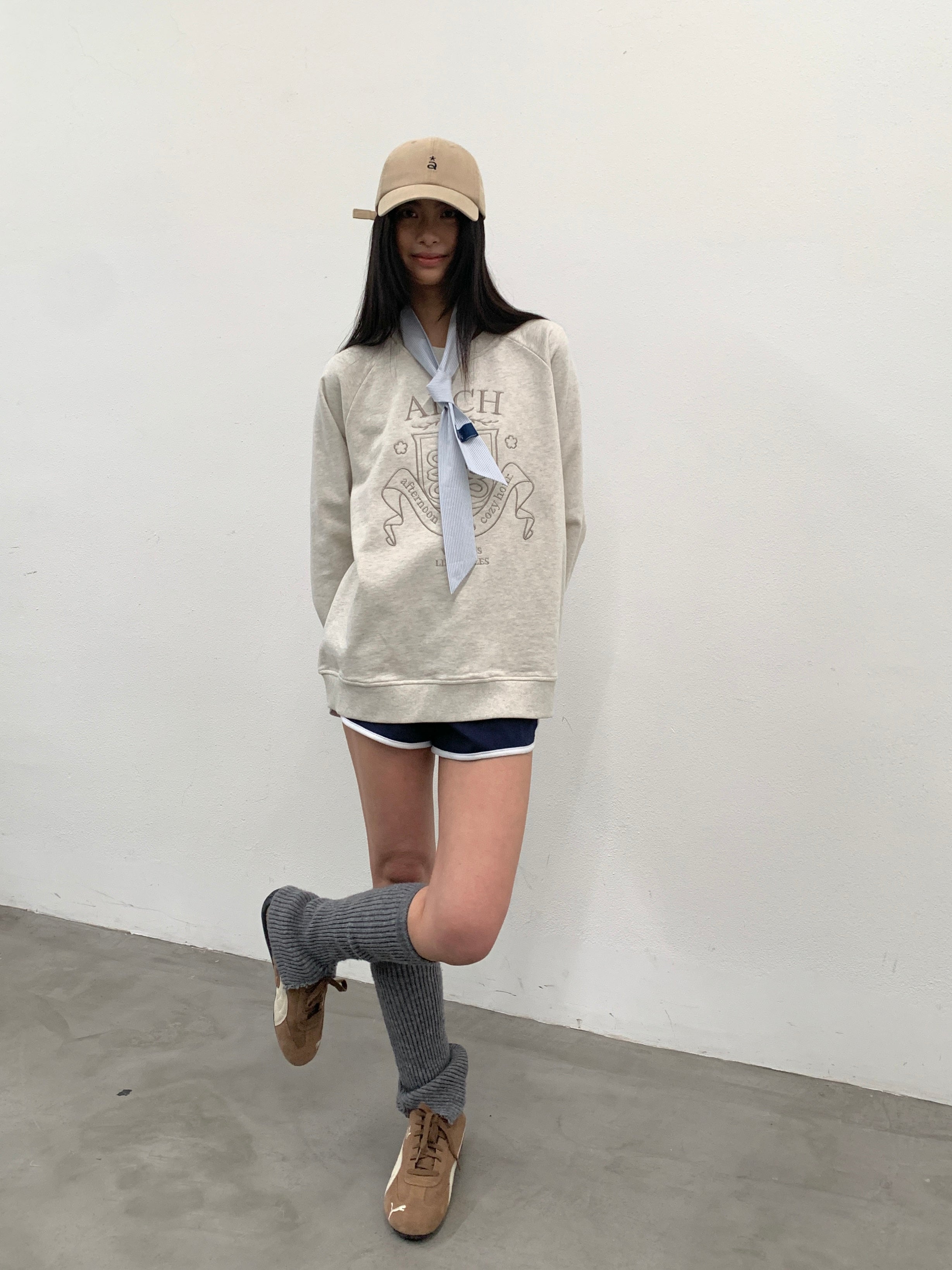 ROARINGWILD A ARCH Collegiate Loopback Raglan Sweatshirt