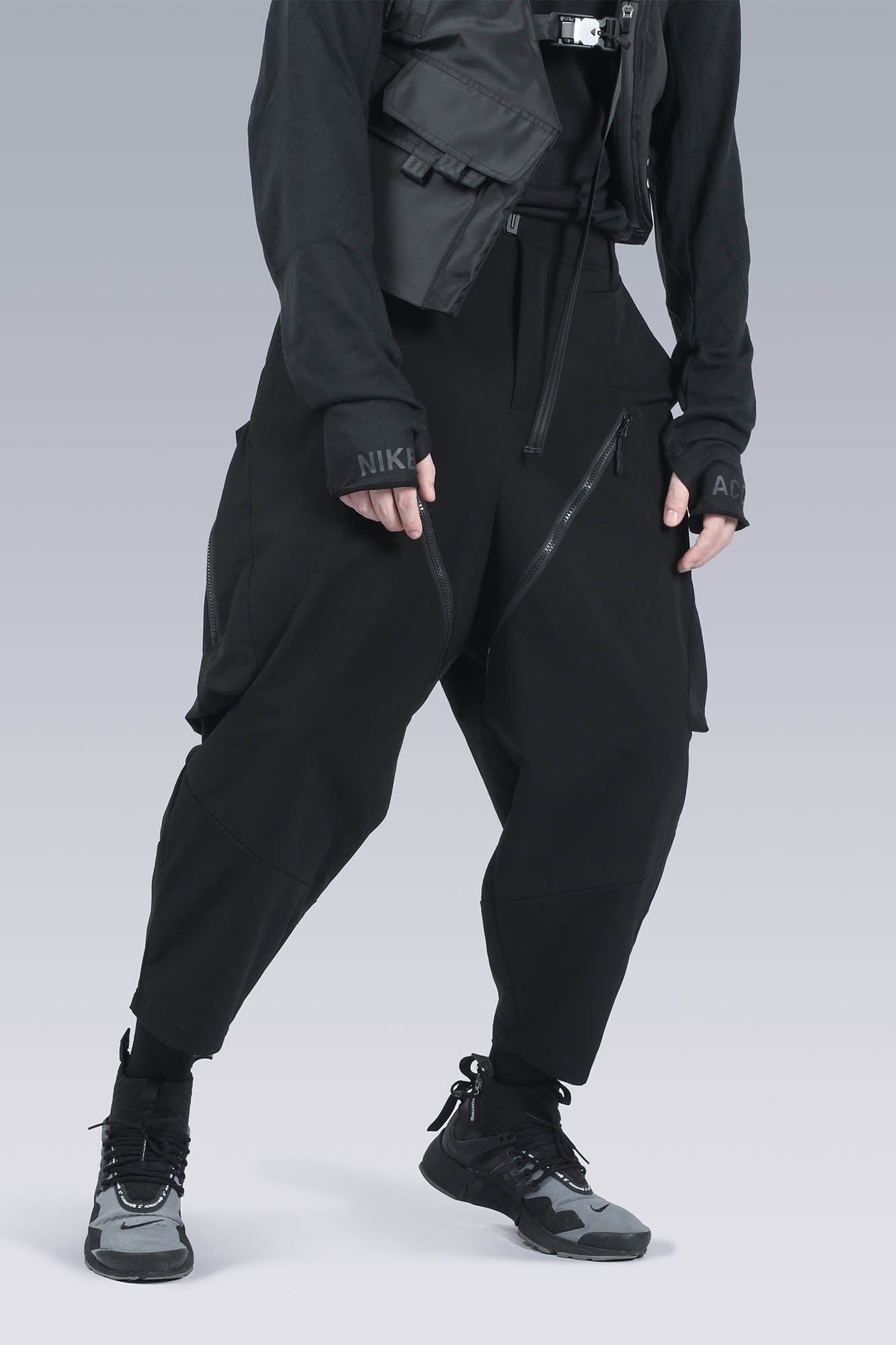 SILENSTORM Utility Multi-Pocket Harem Pants, premium urban and streetwear designers apparel on PROJECTISR.com, SILENSTORM