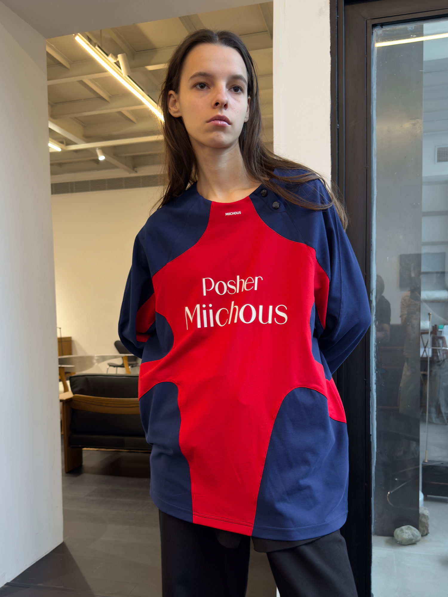 MIICHOUS Contrast Raglan Graphic Long-Sleeve Tee