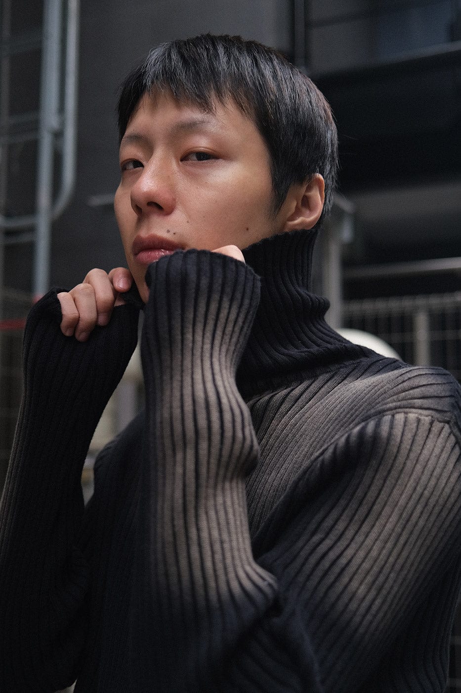 SOURPLUM DIRTY FIT Gradient Turtleneck Sweater, premium urban and streetwear designers apparel on PROJECTISR.com, SOURPLUM