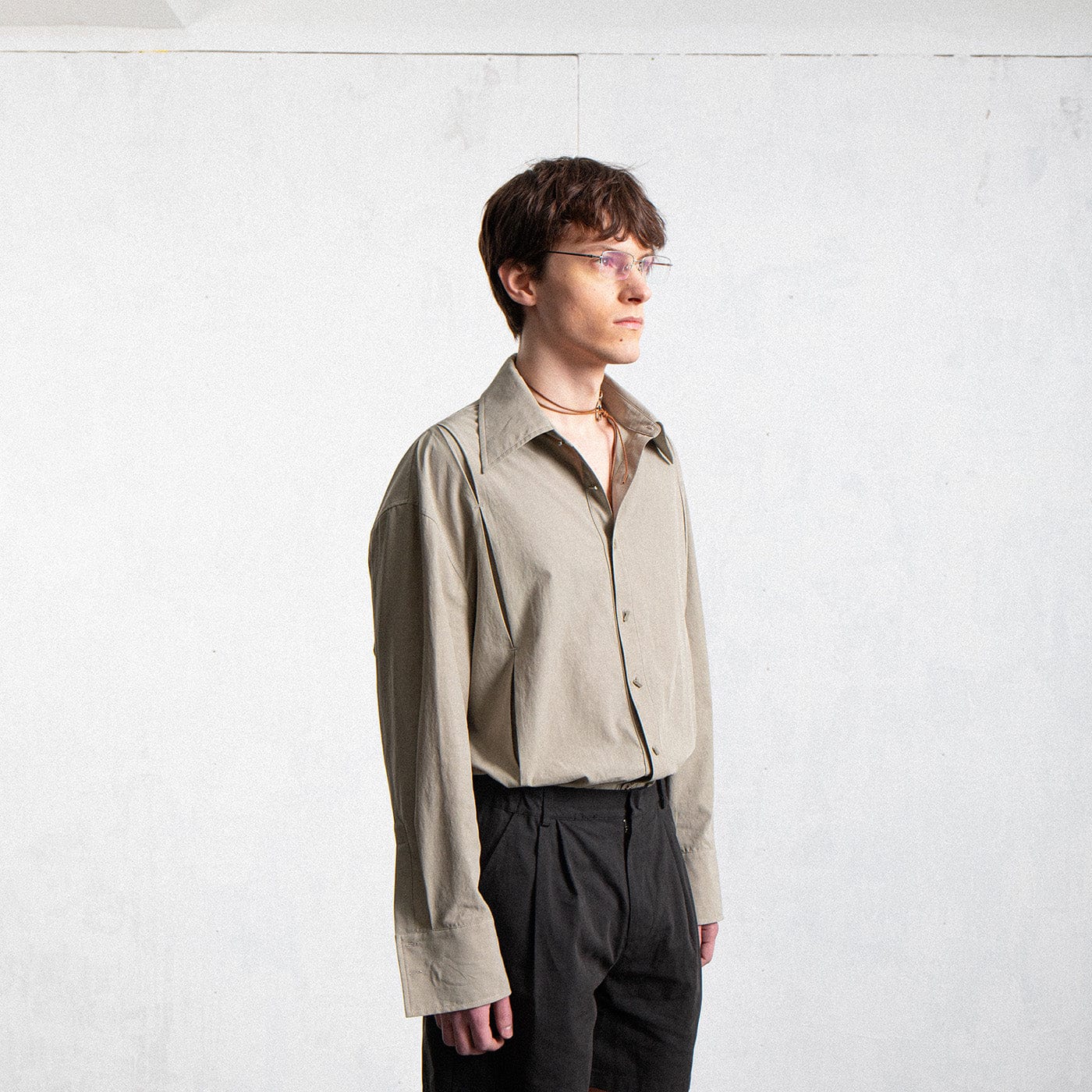 LEONSENSE Modern Pleated Shirt, premium urban and streetwear designers apparel on PROJECTISR.com, LEONSENSE