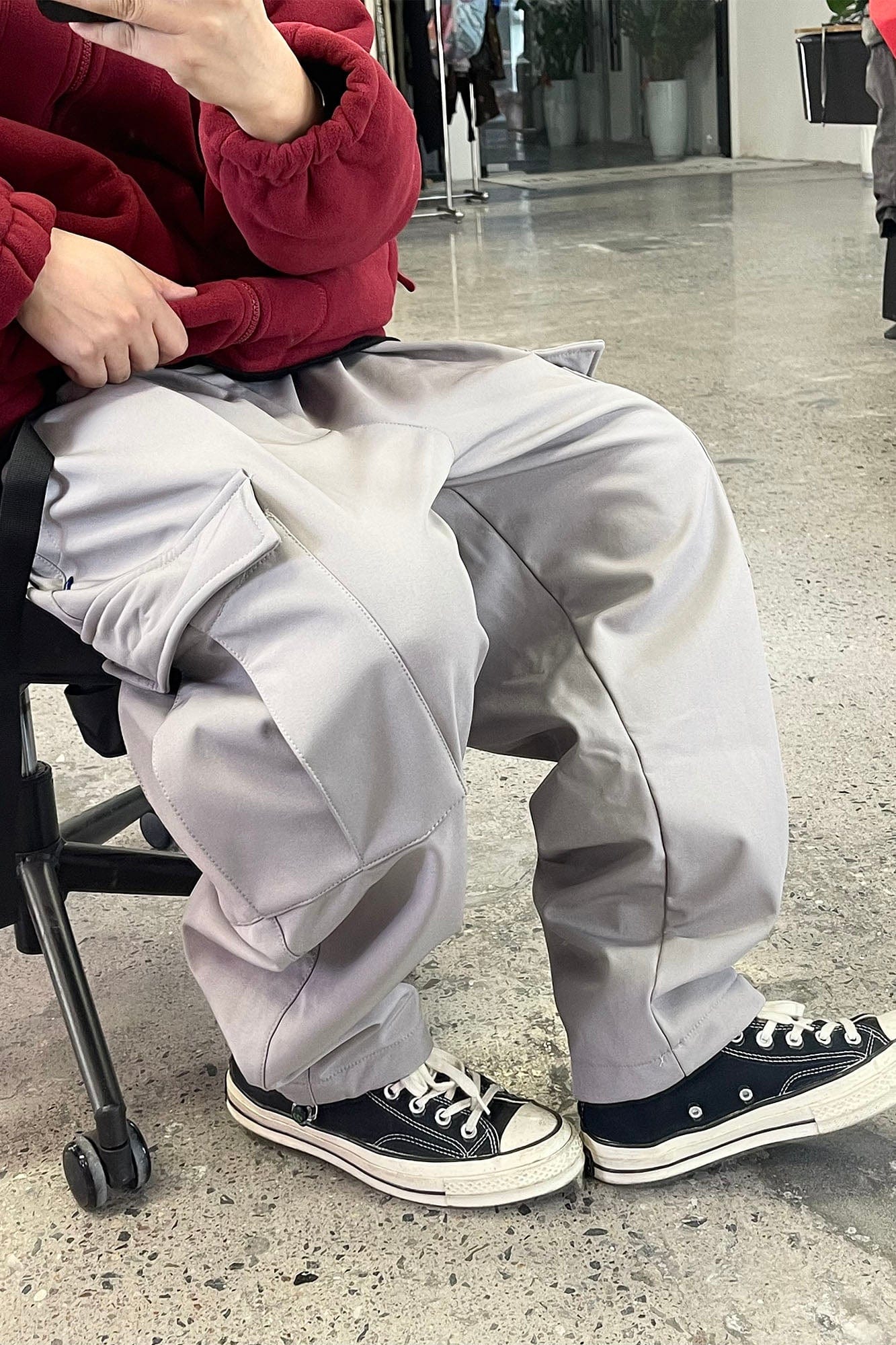 ME DA IGUAL Fleece-Lined Multi-Pocket Utility Pants, premium urban and streetwear designers apparel on PROJECTISR.com, ME DA IGUAL
