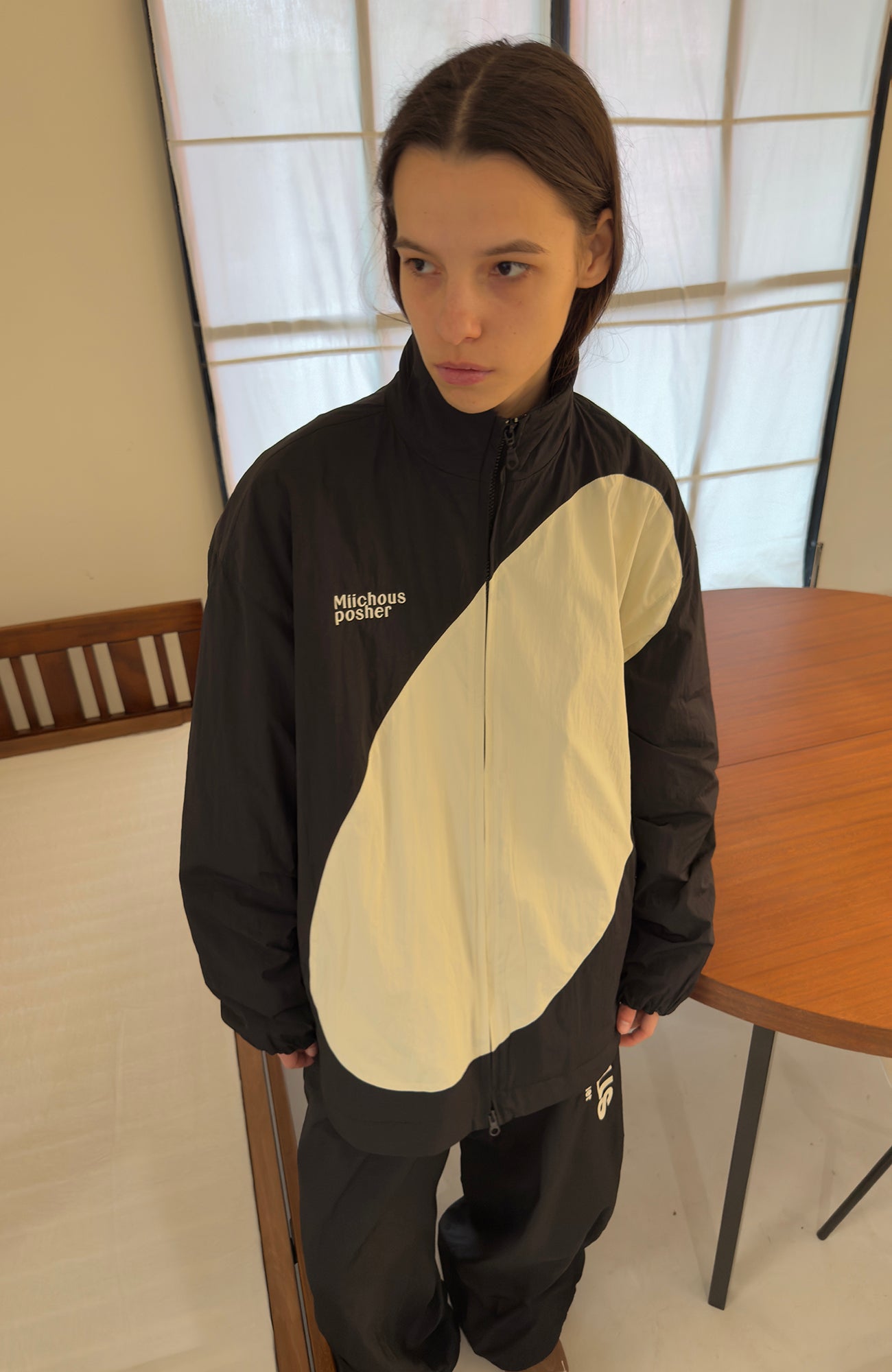 MIICHOUS Contrast Curved Paneled Padded Jacket