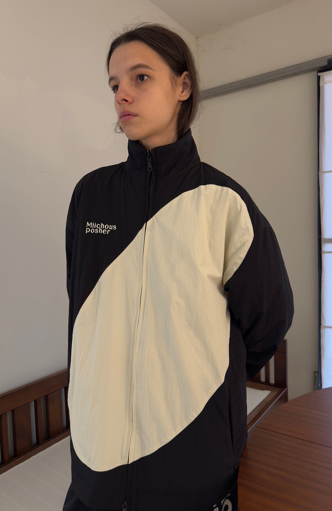 MIICHOUS Contrast Curved Paneled Padded Jacket