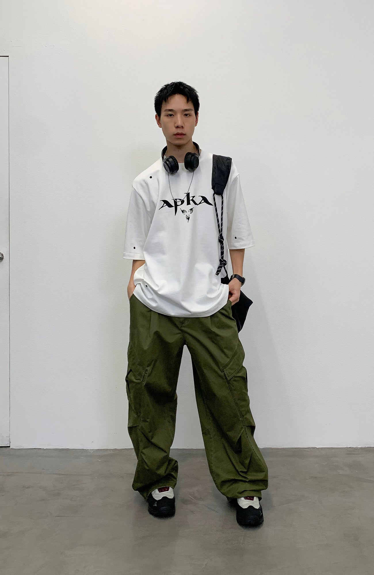 ROARINGWILD A ARCH Classic Utility Parachute Pants