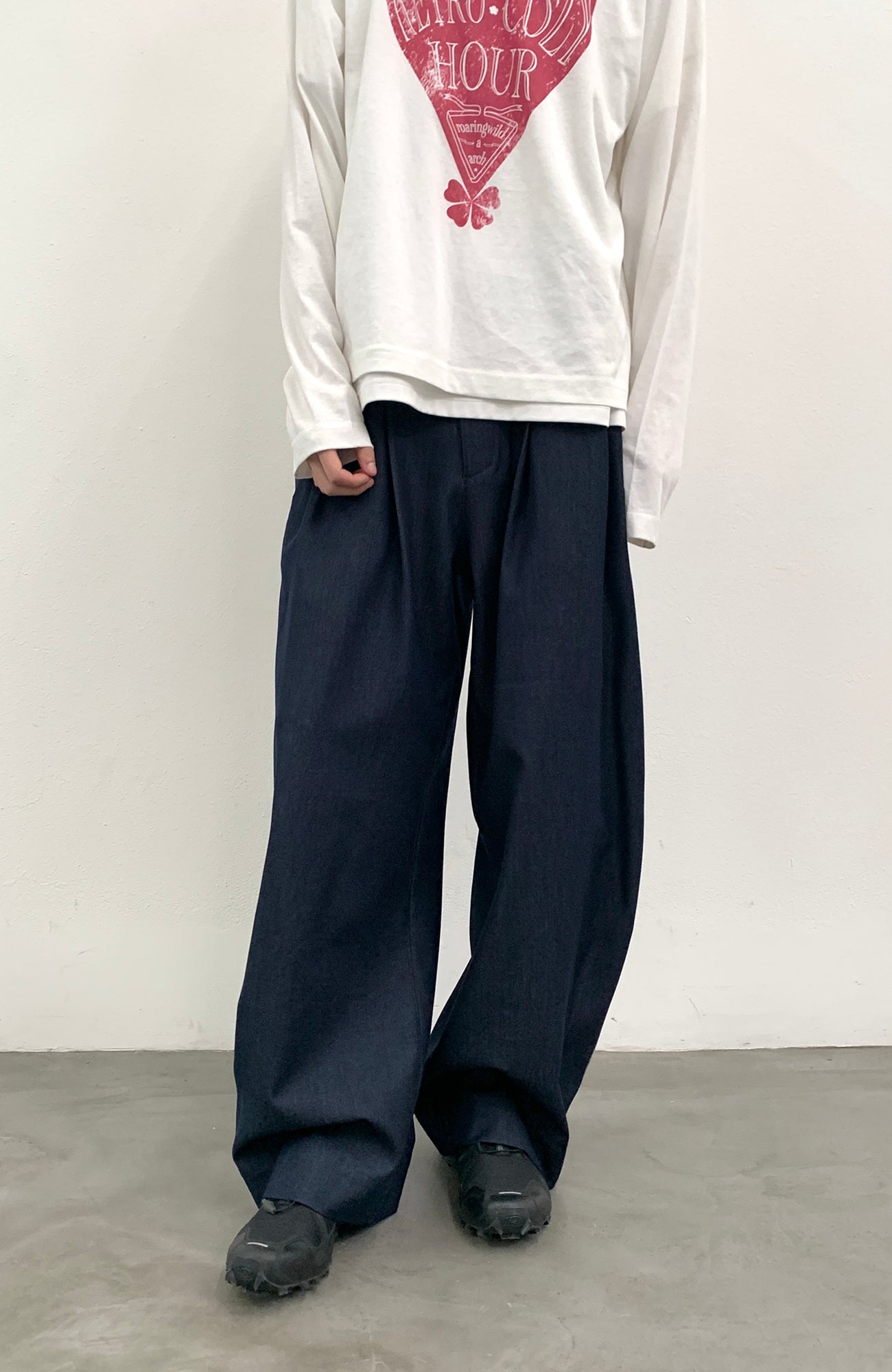 ROARINGWILD A ARCH Embroidered LOGO Draped Oversized Pants