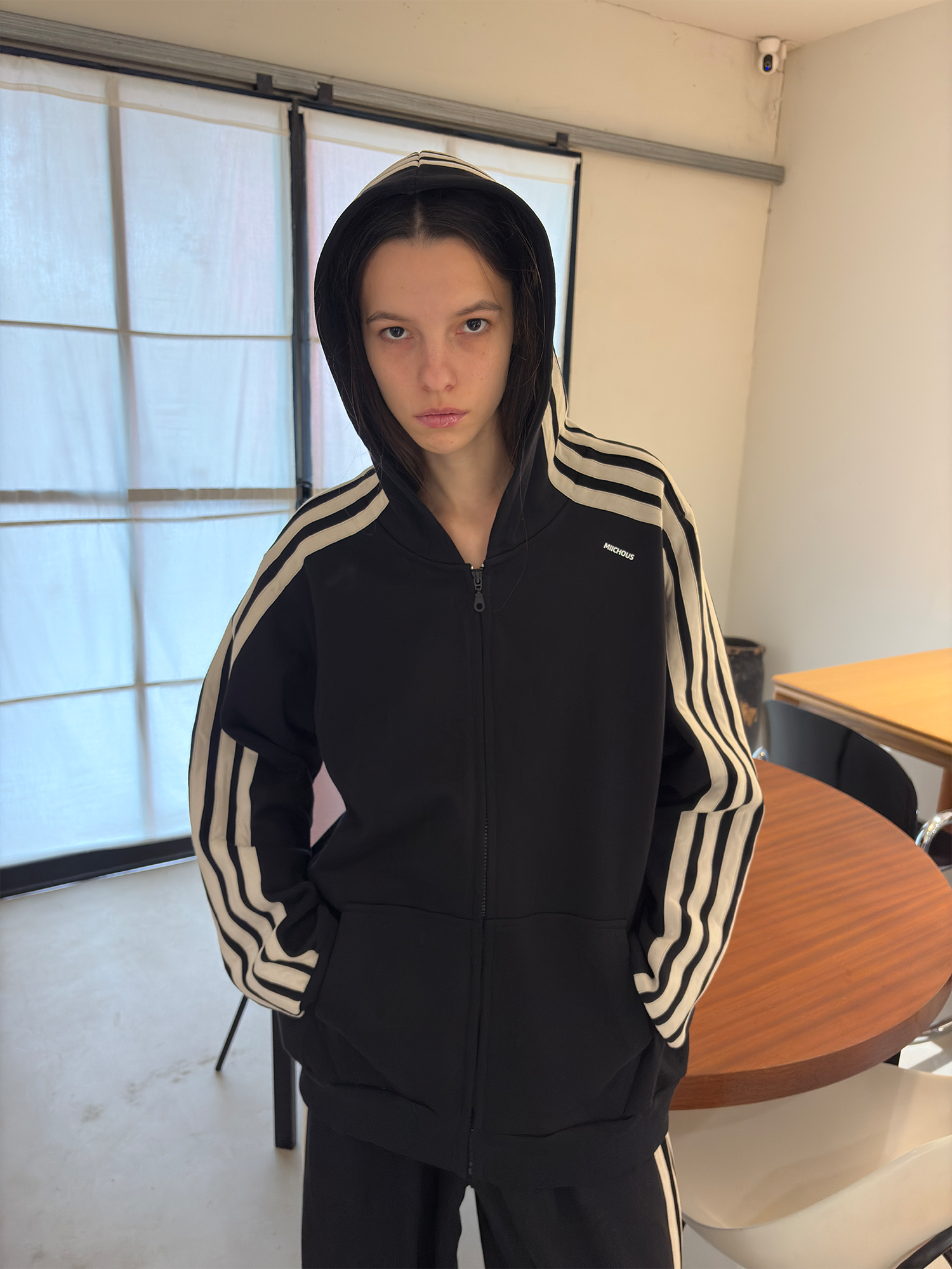 MIICHOUS Essential Stripe Zip-Up Hoodie