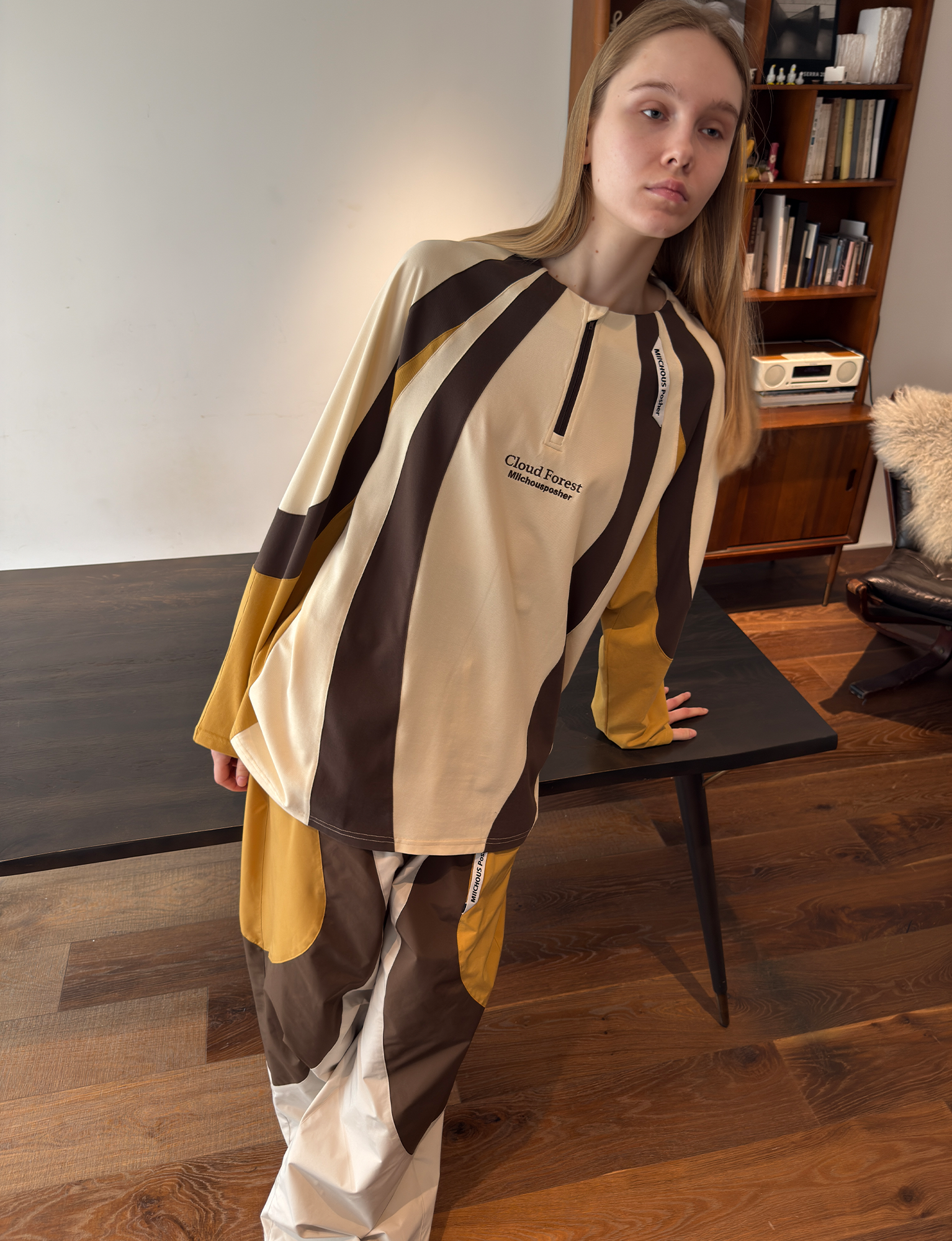 MIICHOUS Contrast Panel UV-Protection Long-Sleeve Tee