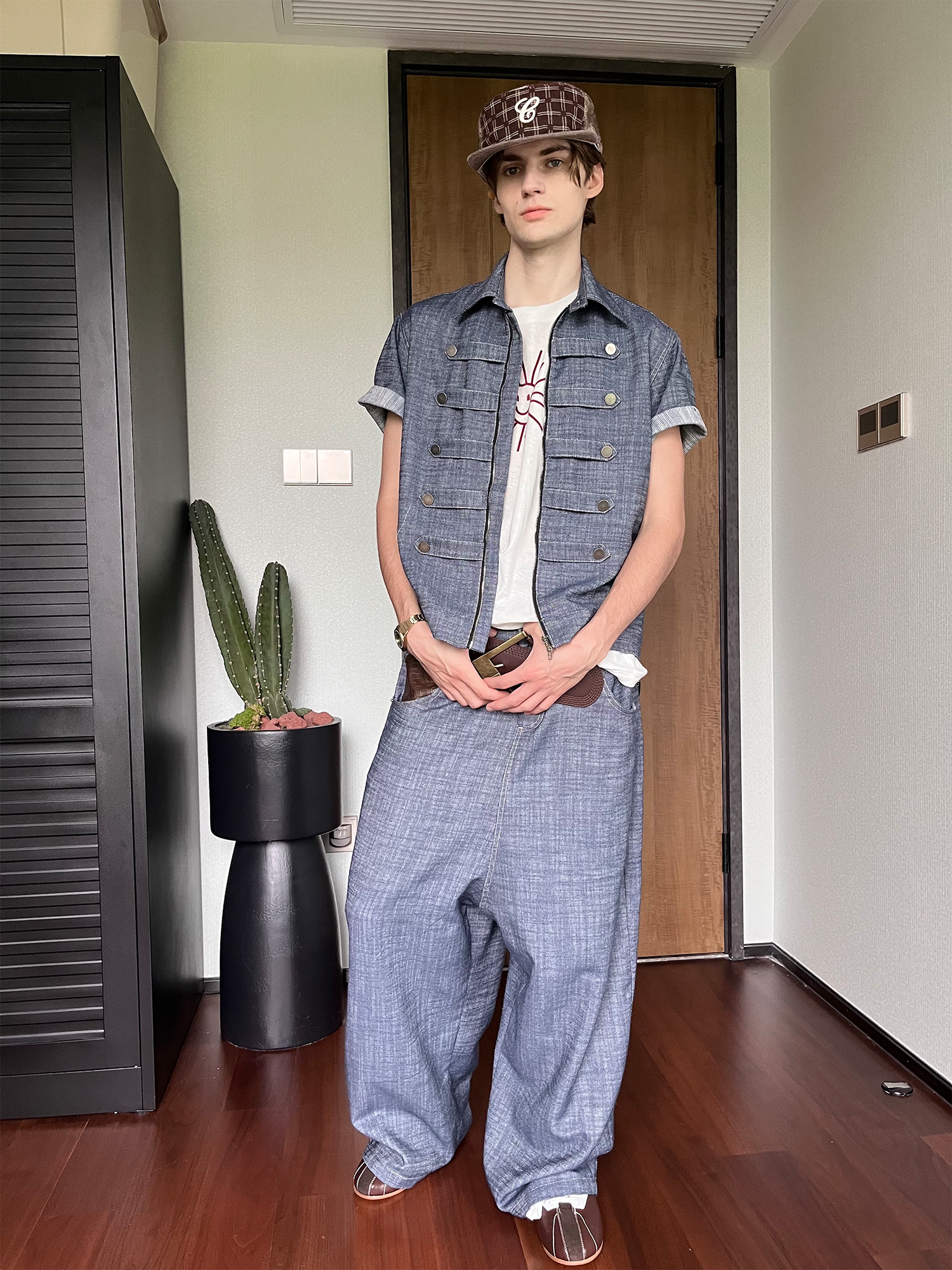 ASSEEN Linen-Blend Coin Button Denim Half Shirt